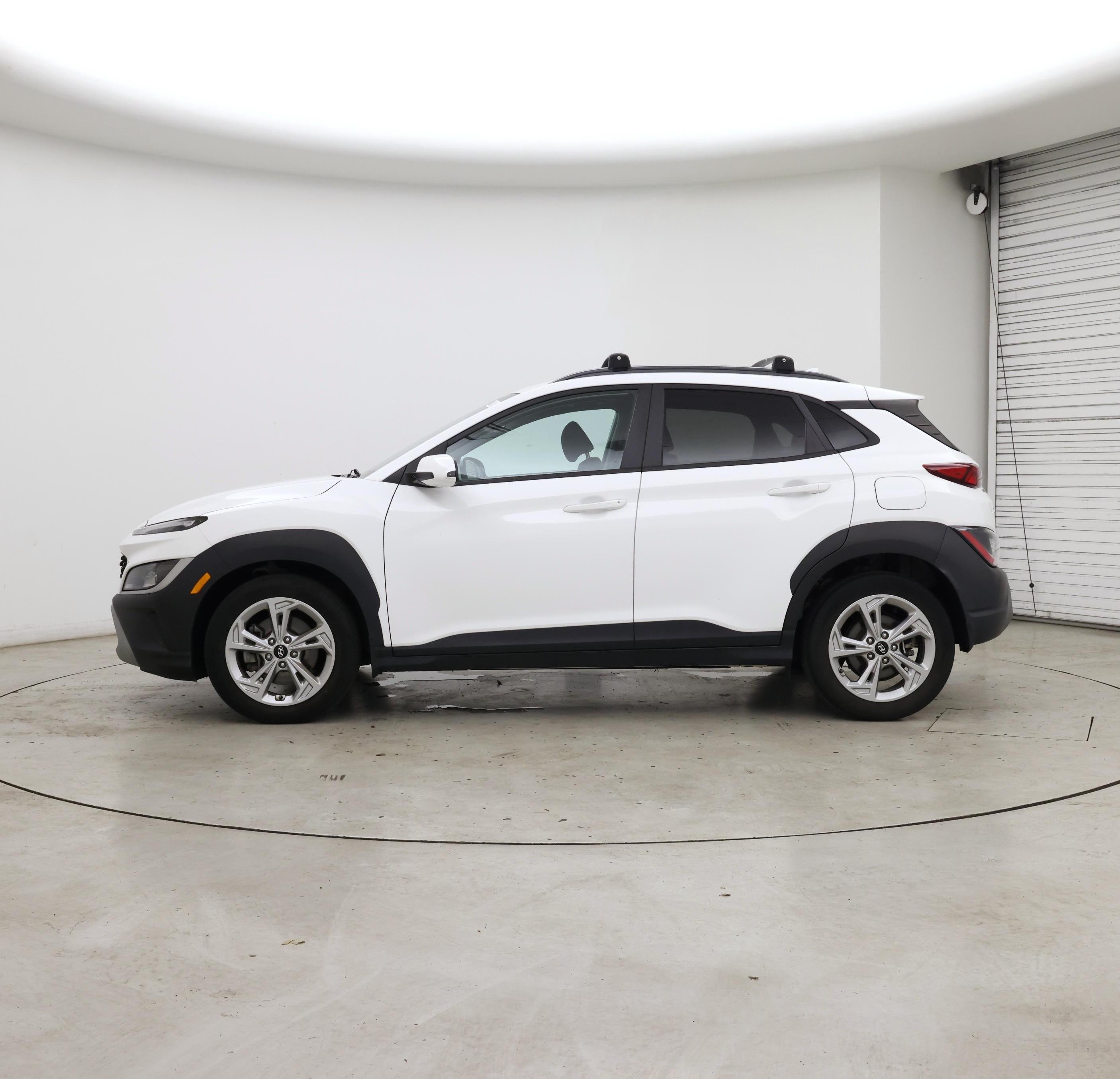 Thumbnail: 2022 Hyundai Kona - 3