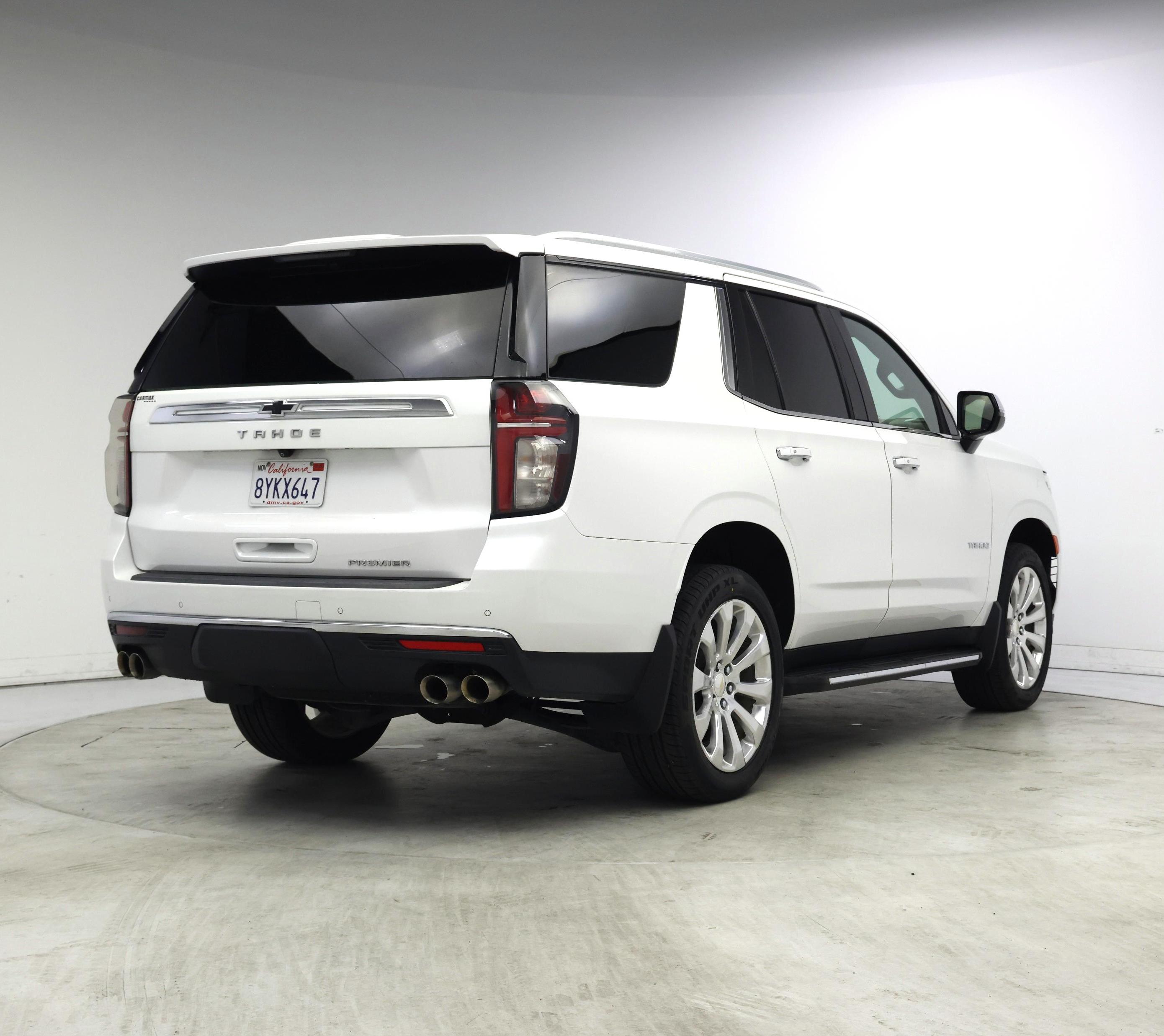 Thumbnail: 2022 Chevrolet Tahoe - 8