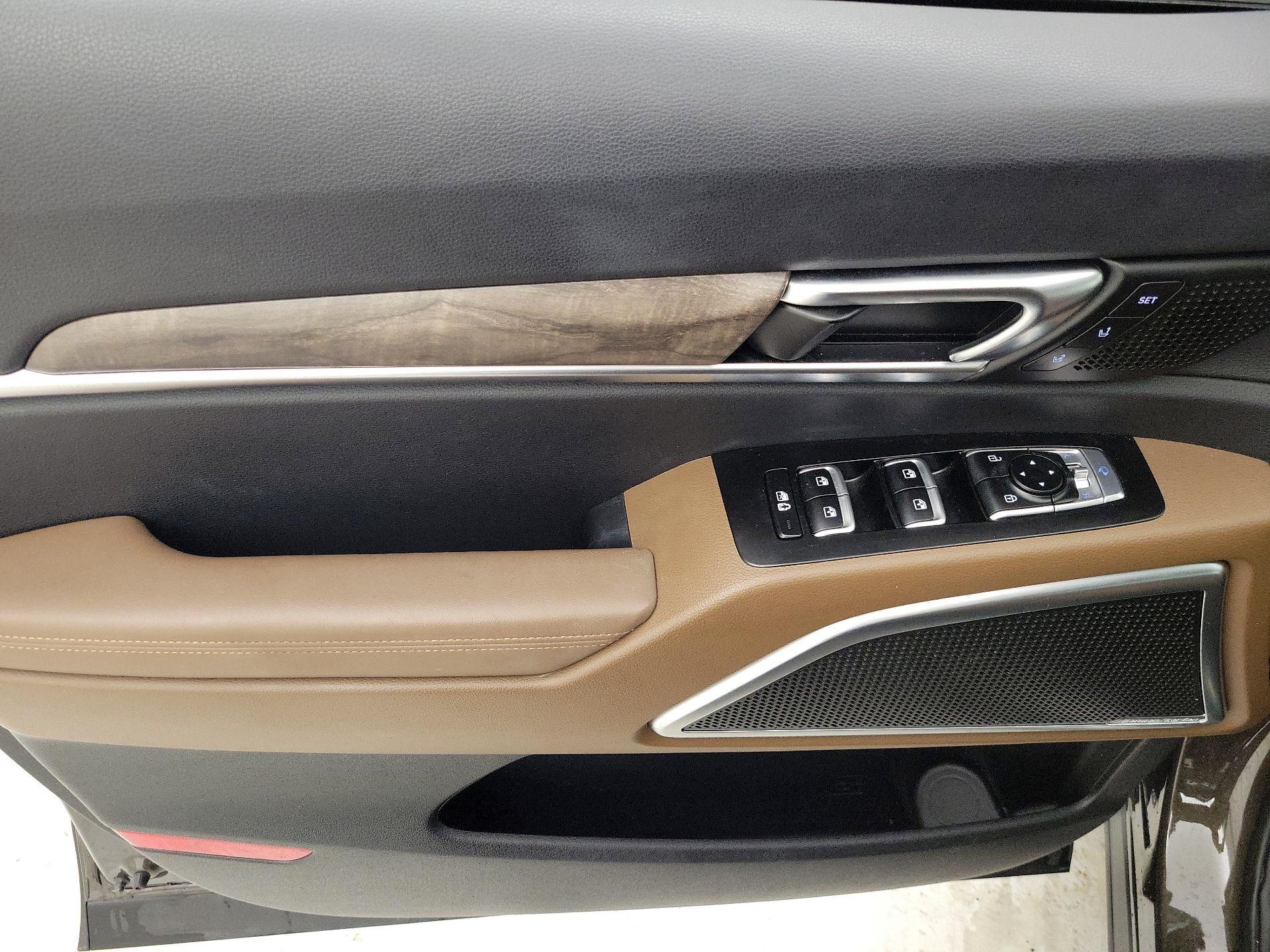 Thumbnail: 2020 Kia Telluride - 12