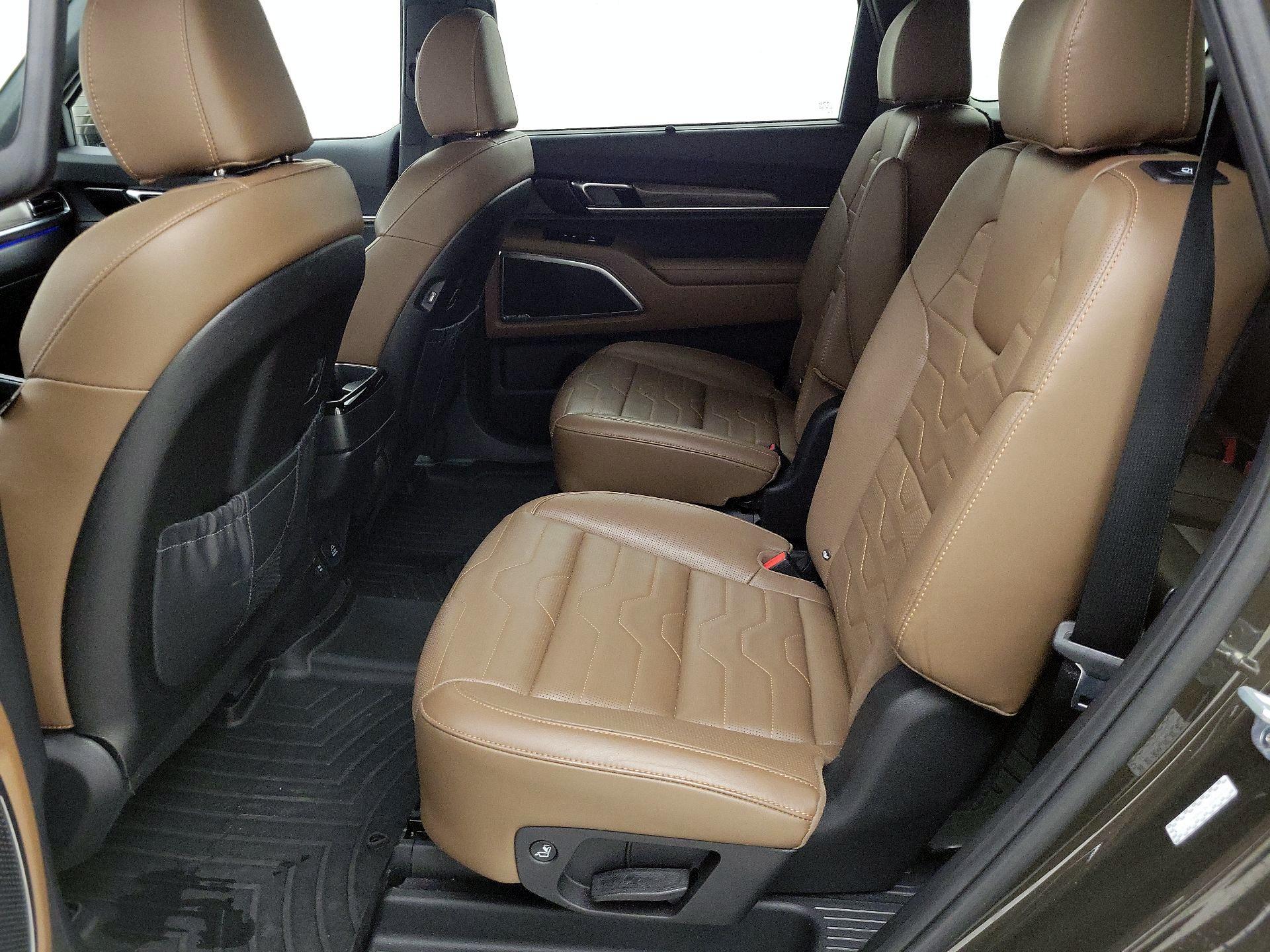 Thumbnail: 2020 Kia Telluride - 20
