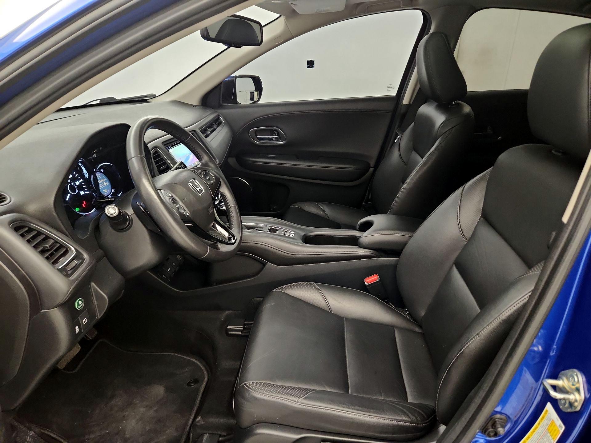 Thumbnail: 2018 Honda HR-V - 11