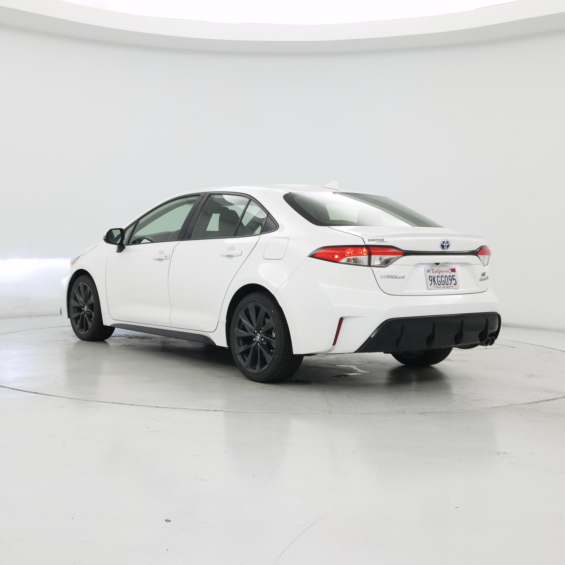 Thumbnail: 2024 Toyota Corolla - 2