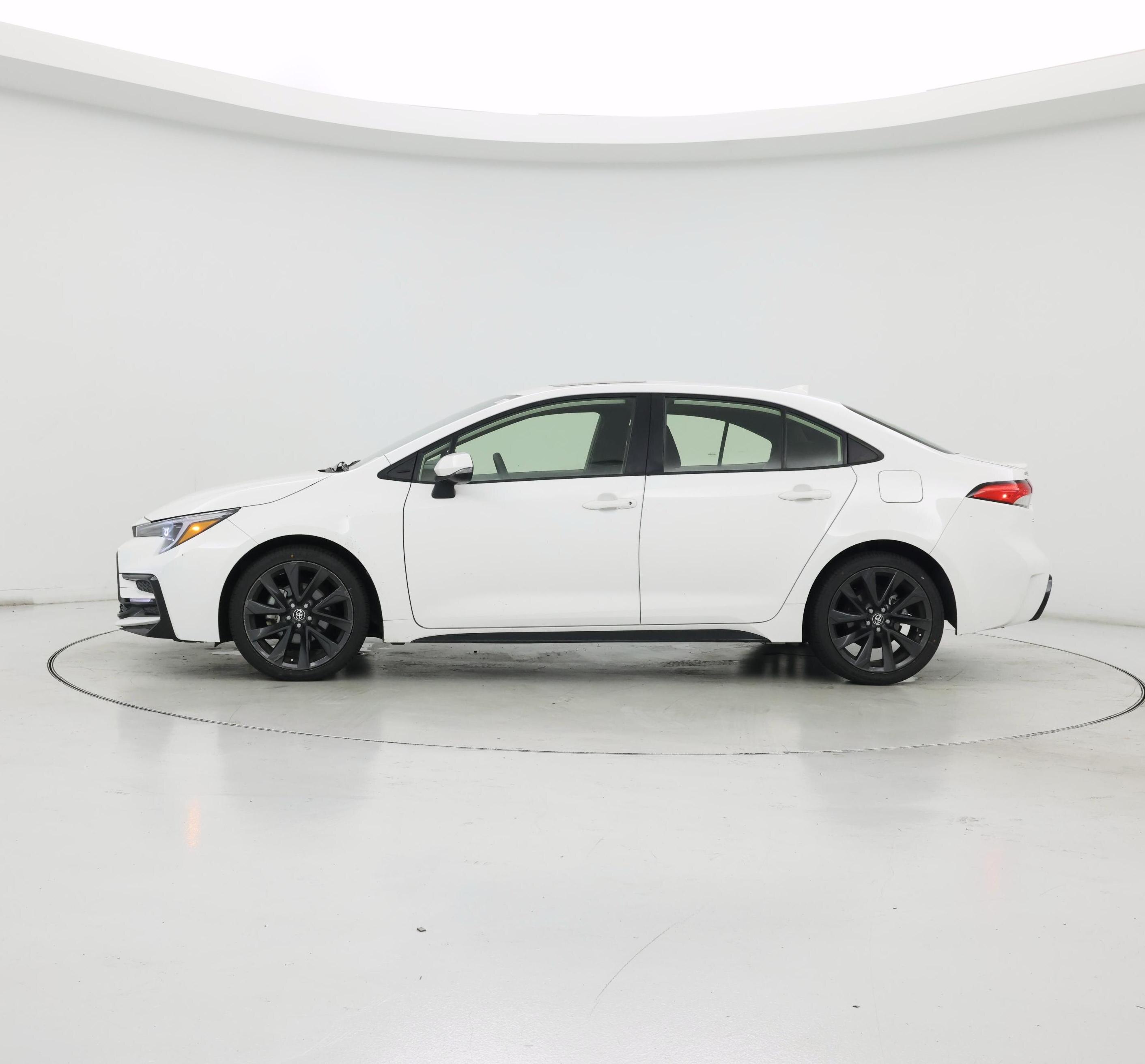 Thumbnail: 2024 Toyota Corolla - 3