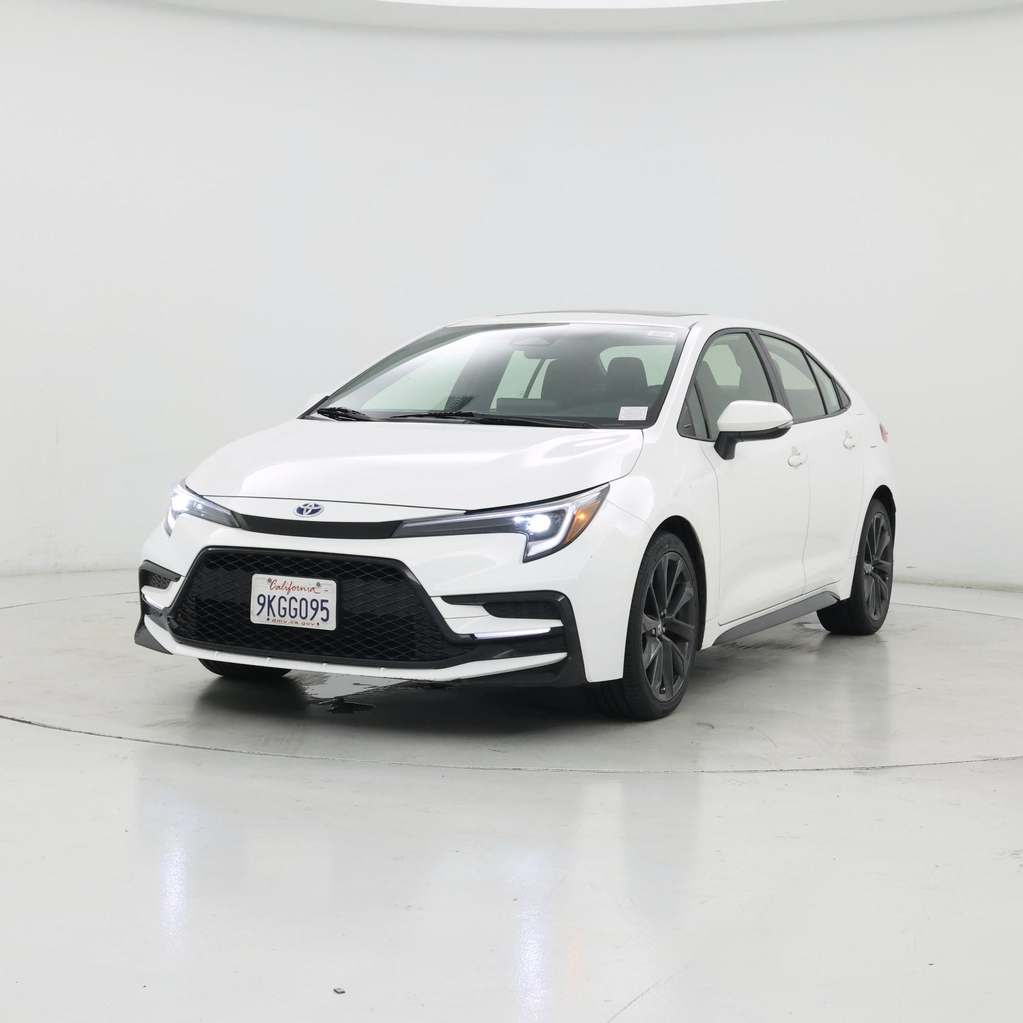 Thumbnail: 2024 Toyota Corolla - 4