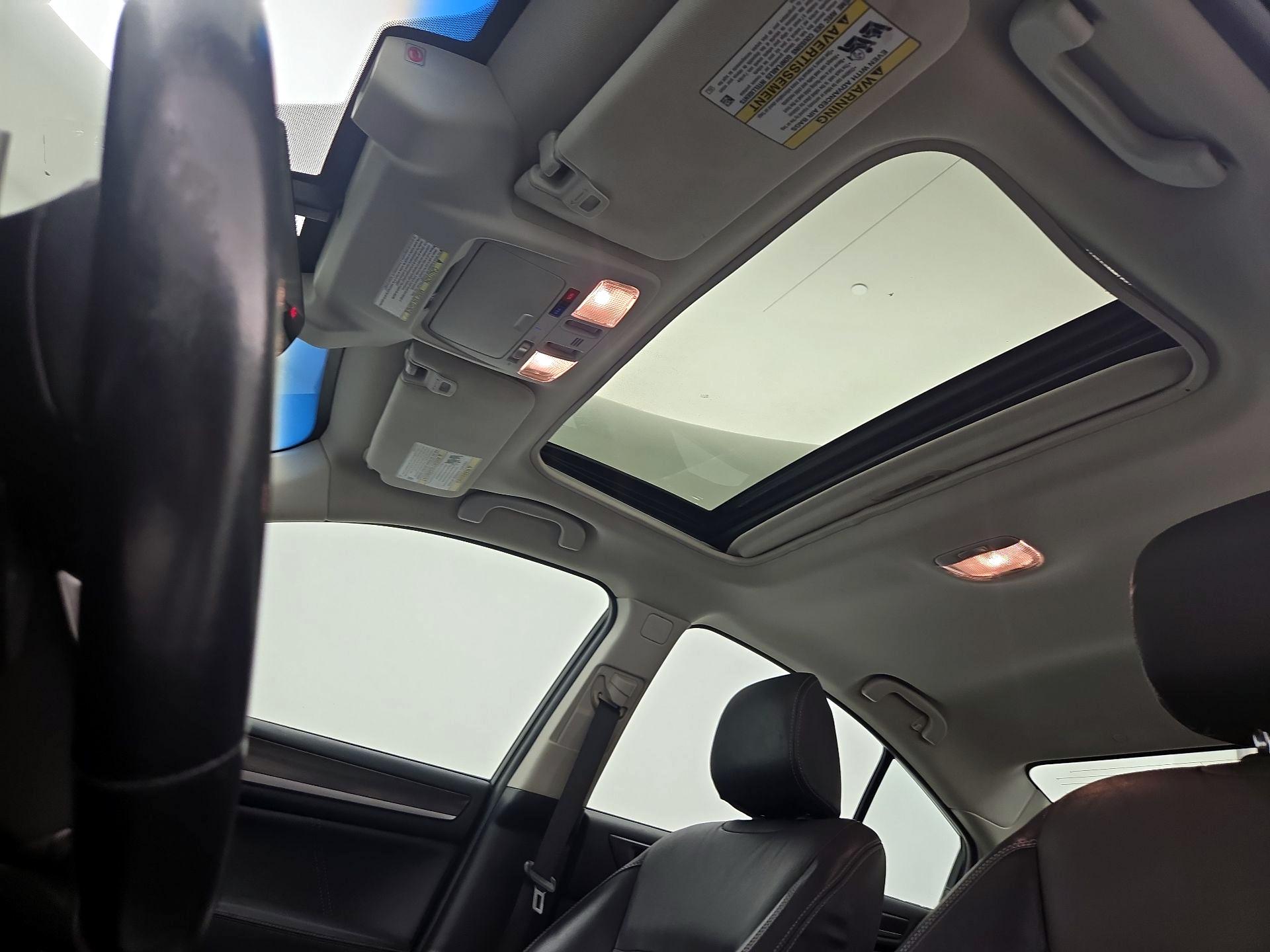 Thumbnail: 2018 Subaru Legacy - 18