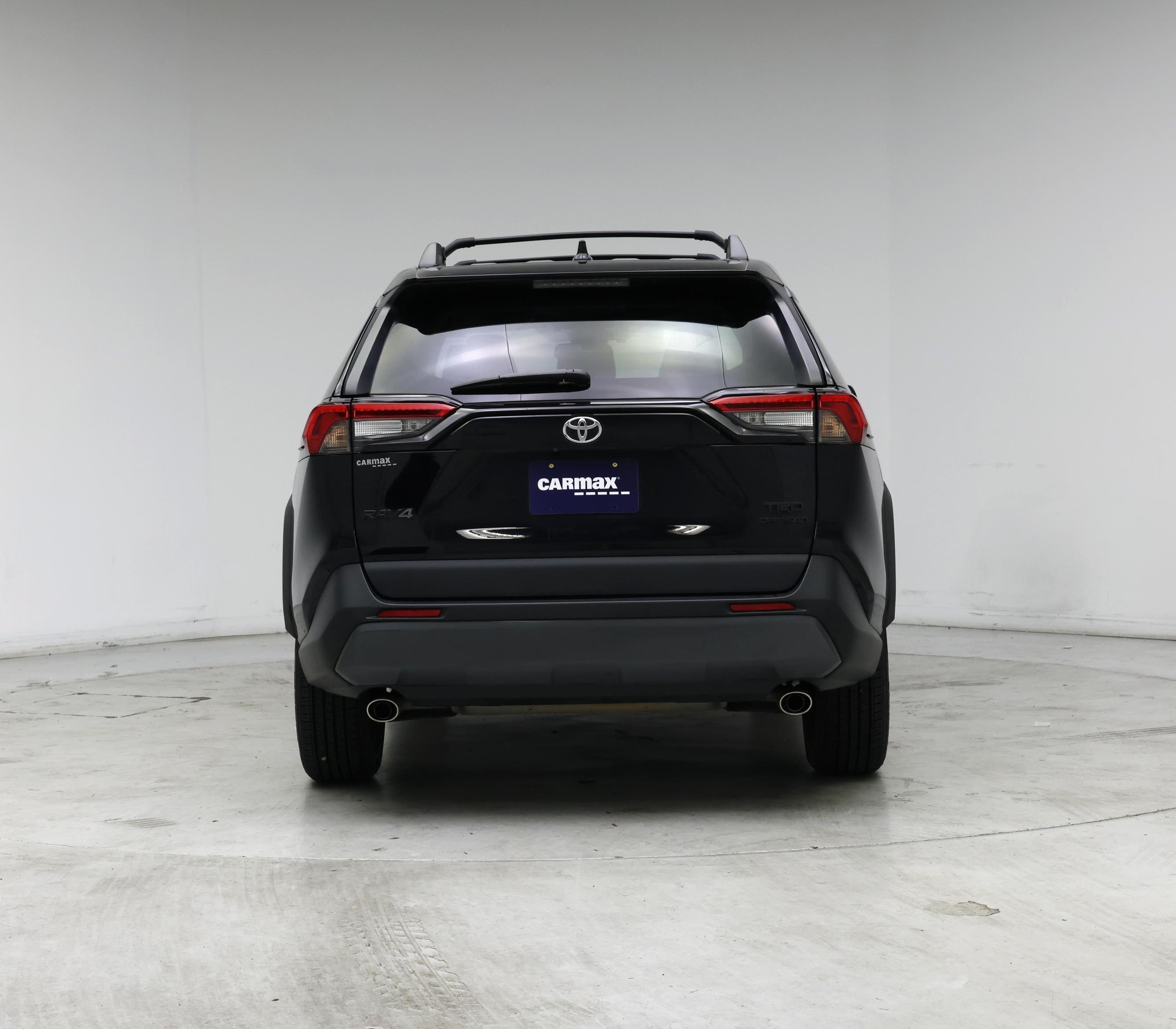 Thumbnail: 2022 Toyota RAV4 - 6