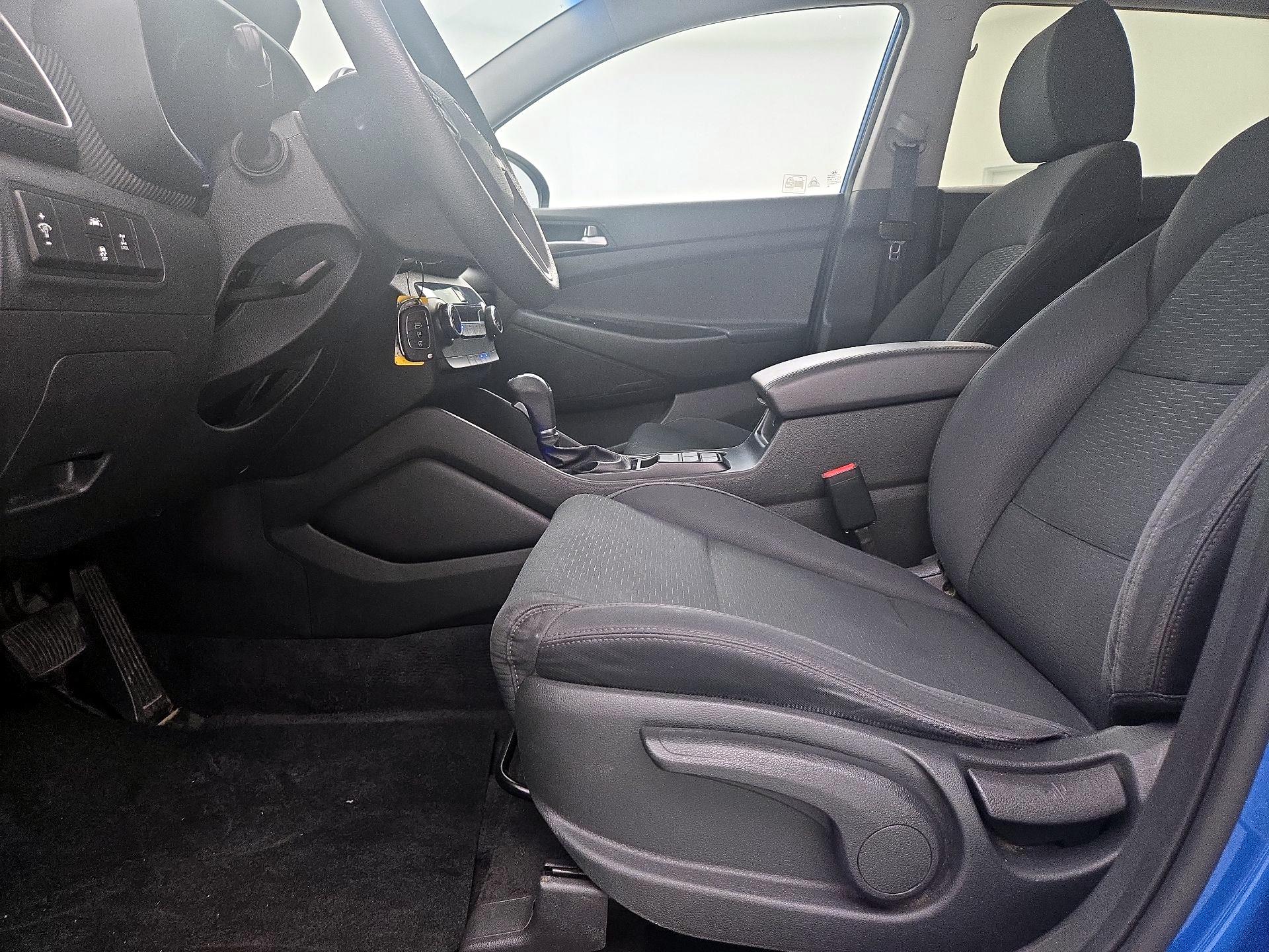 Thumbnail: 2019 Hyundai Tucson - 11