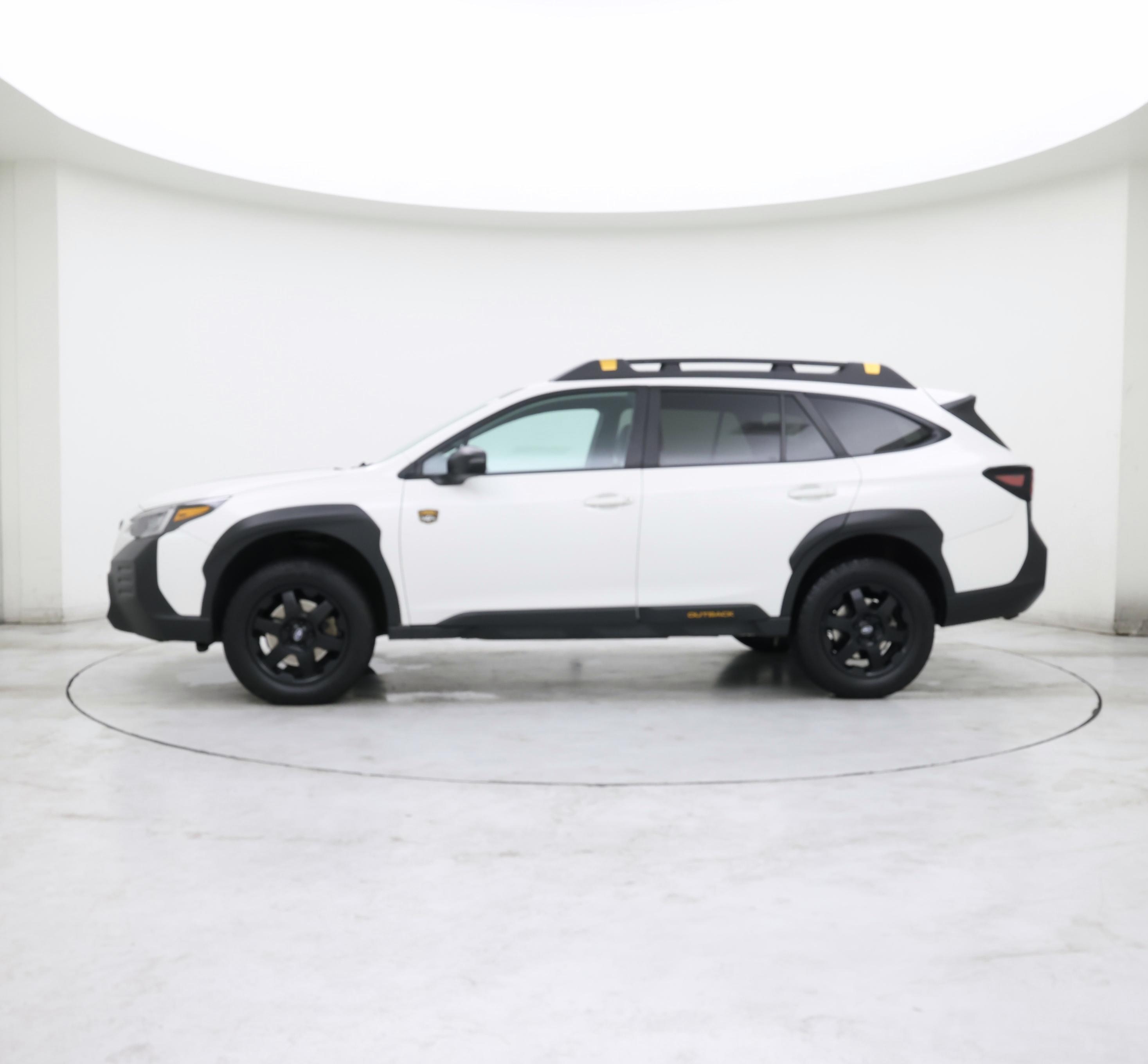 Thumbnail: 2022 Subaru Outback - 3