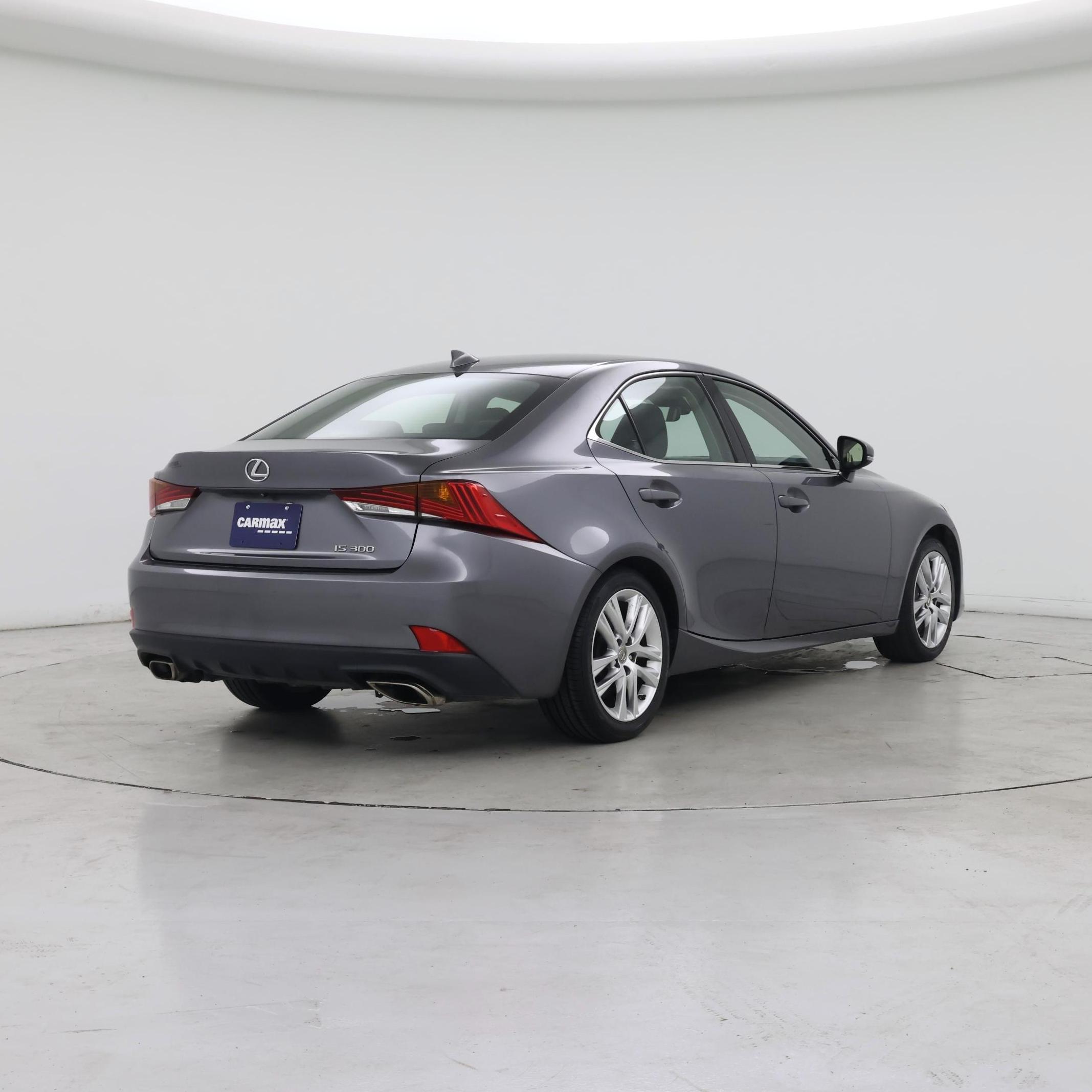 Thumbnail: 2020 Lexus IS - 8