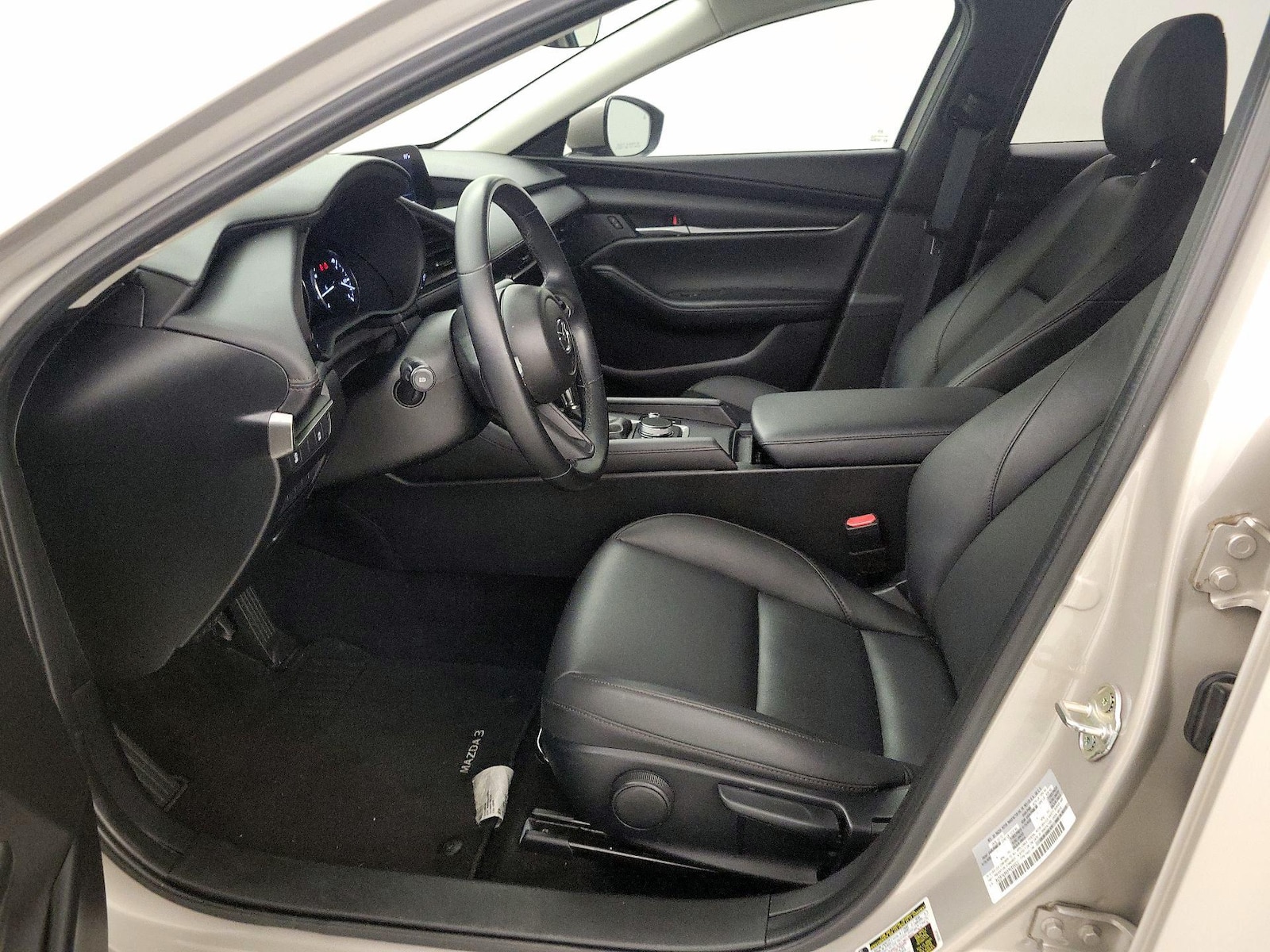 Side Airbags & Leatherette Seats