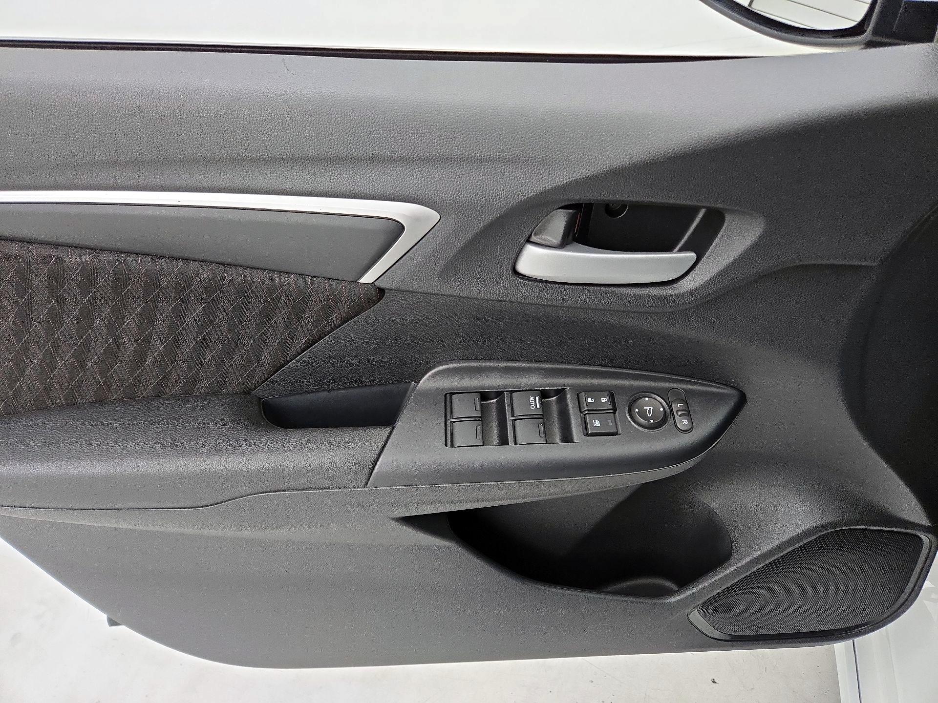 Thumbnail: 2019 Honda Fit - 12
