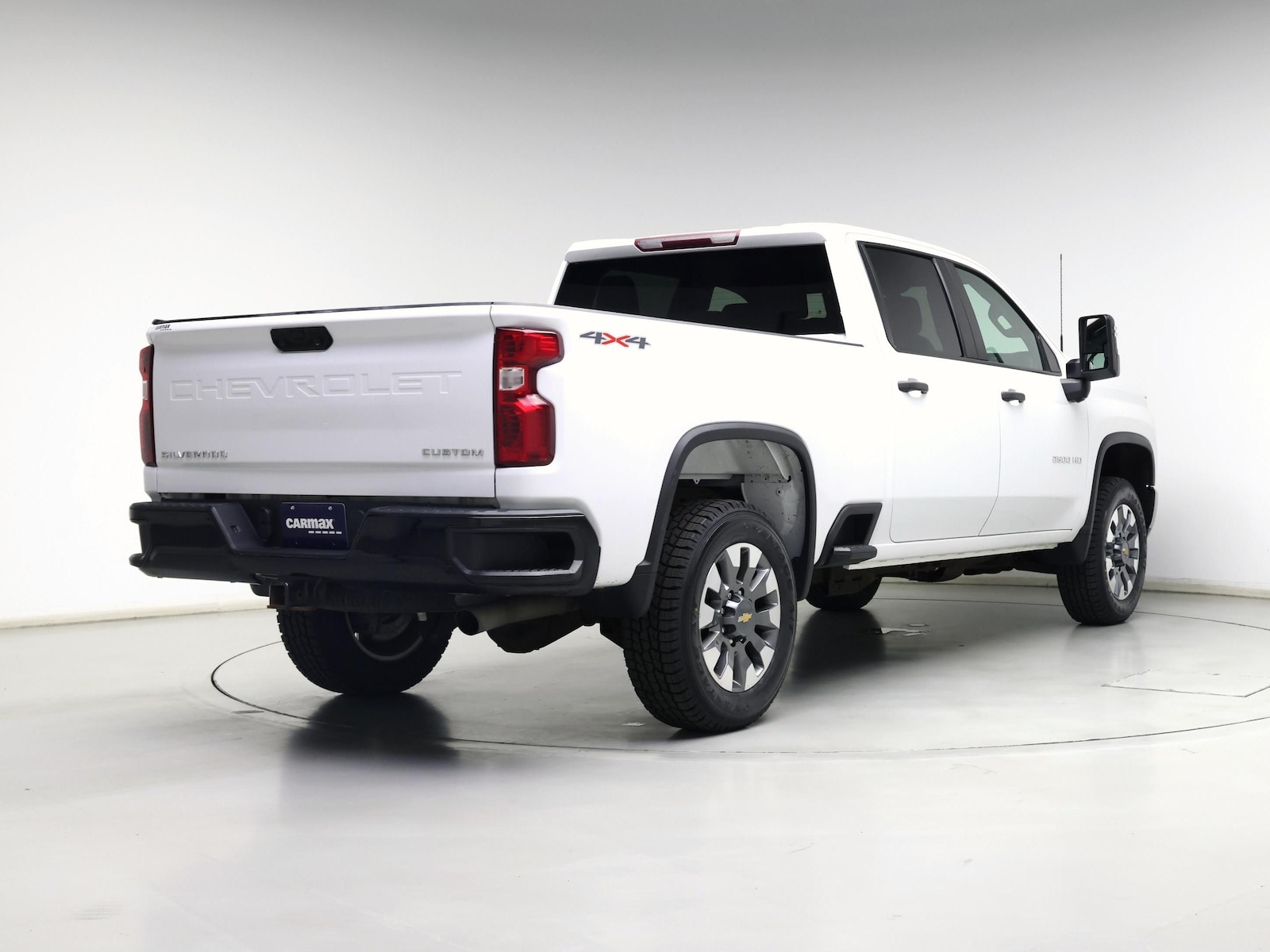 2023 Chevrolet Silverado 2500HD Custom - Photo 9