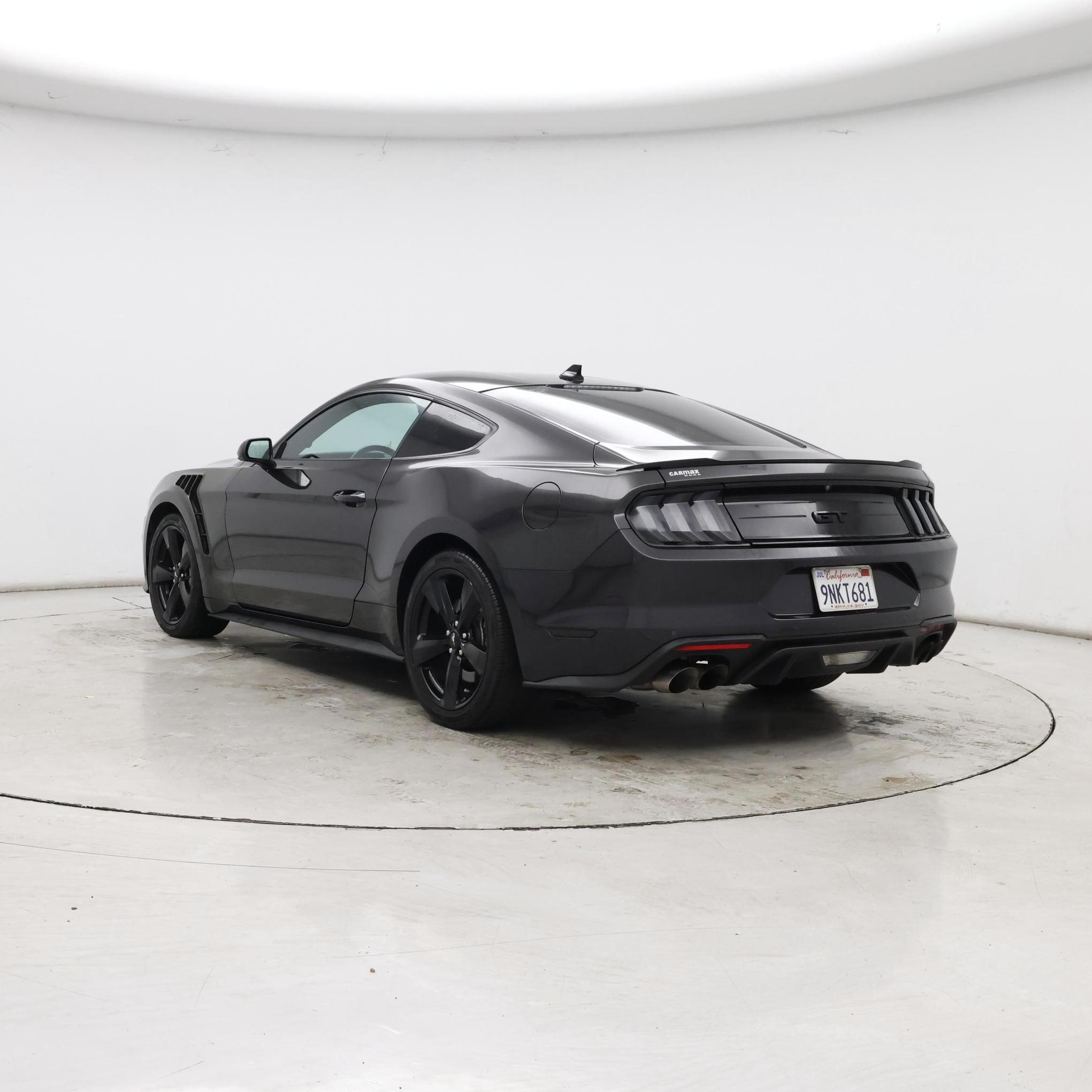 Thumbnail: 2022 Ford Mustang - 2