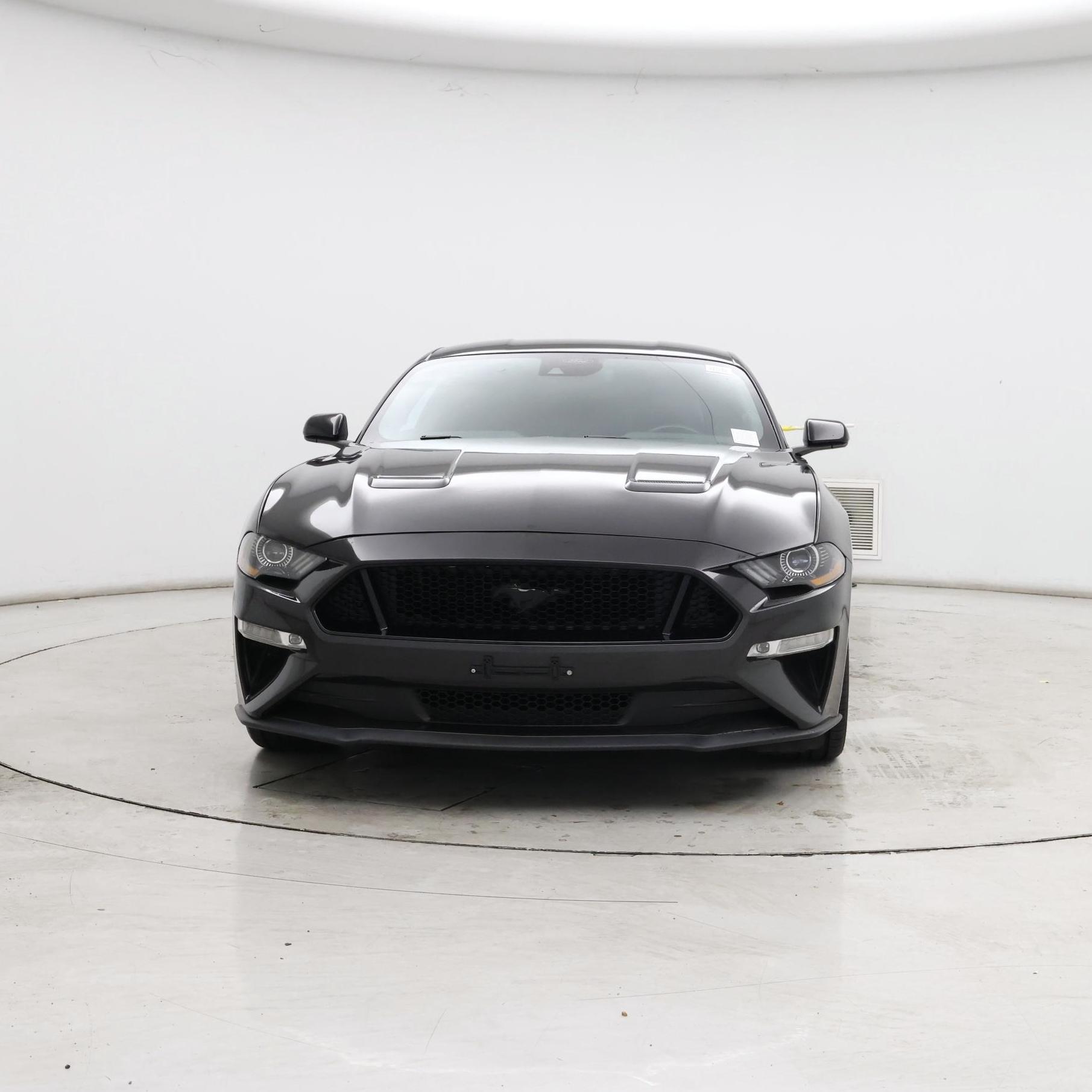 Thumbnail: 2022 Ford Mustang - 5