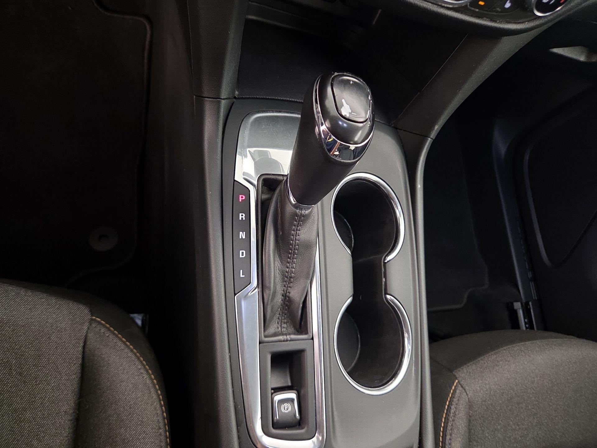 Thumbnail: 2019 Chevrolet Equinox - 17