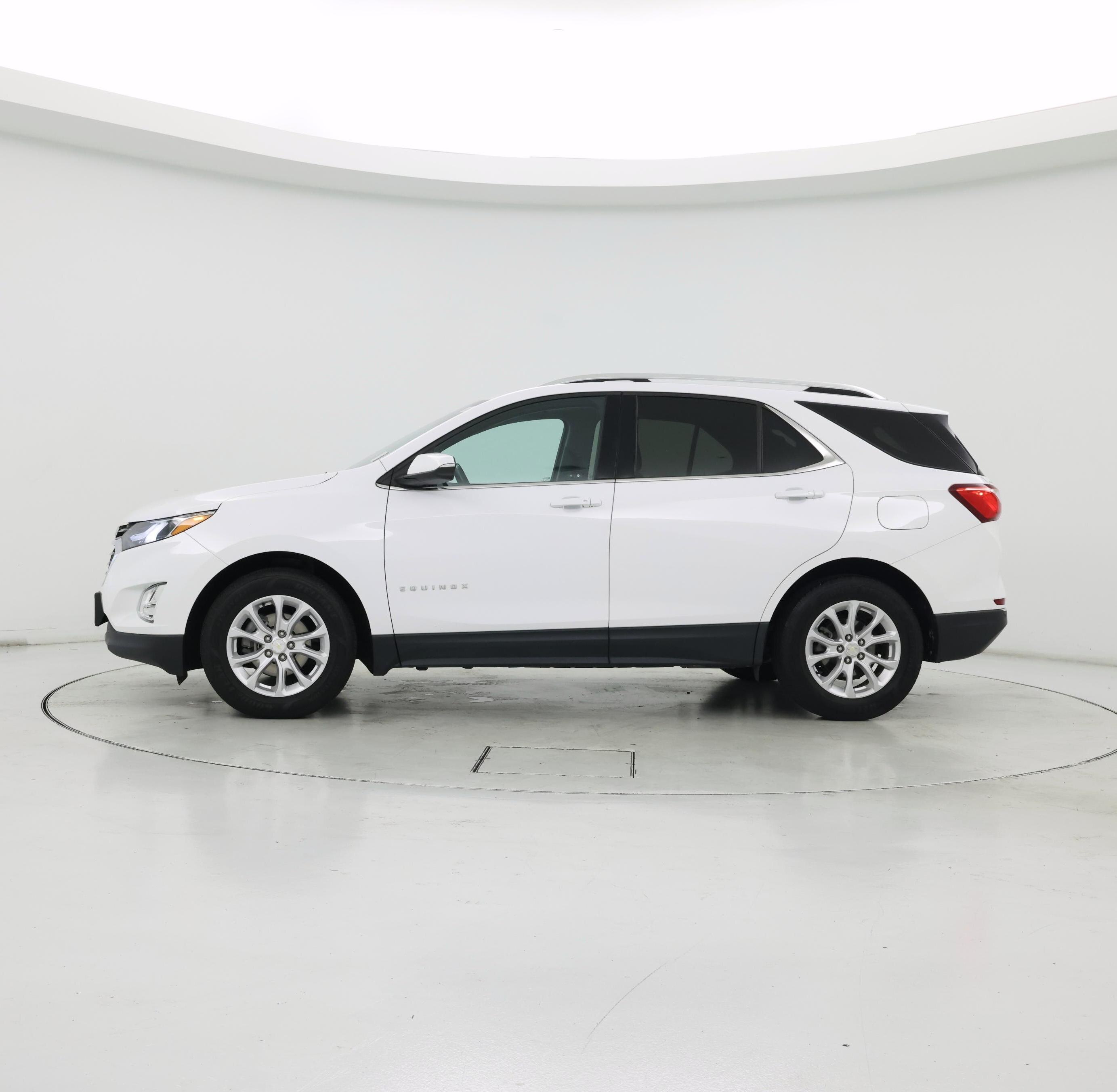 Thumbnail: 2019 Chevrolet Equinox - 3
