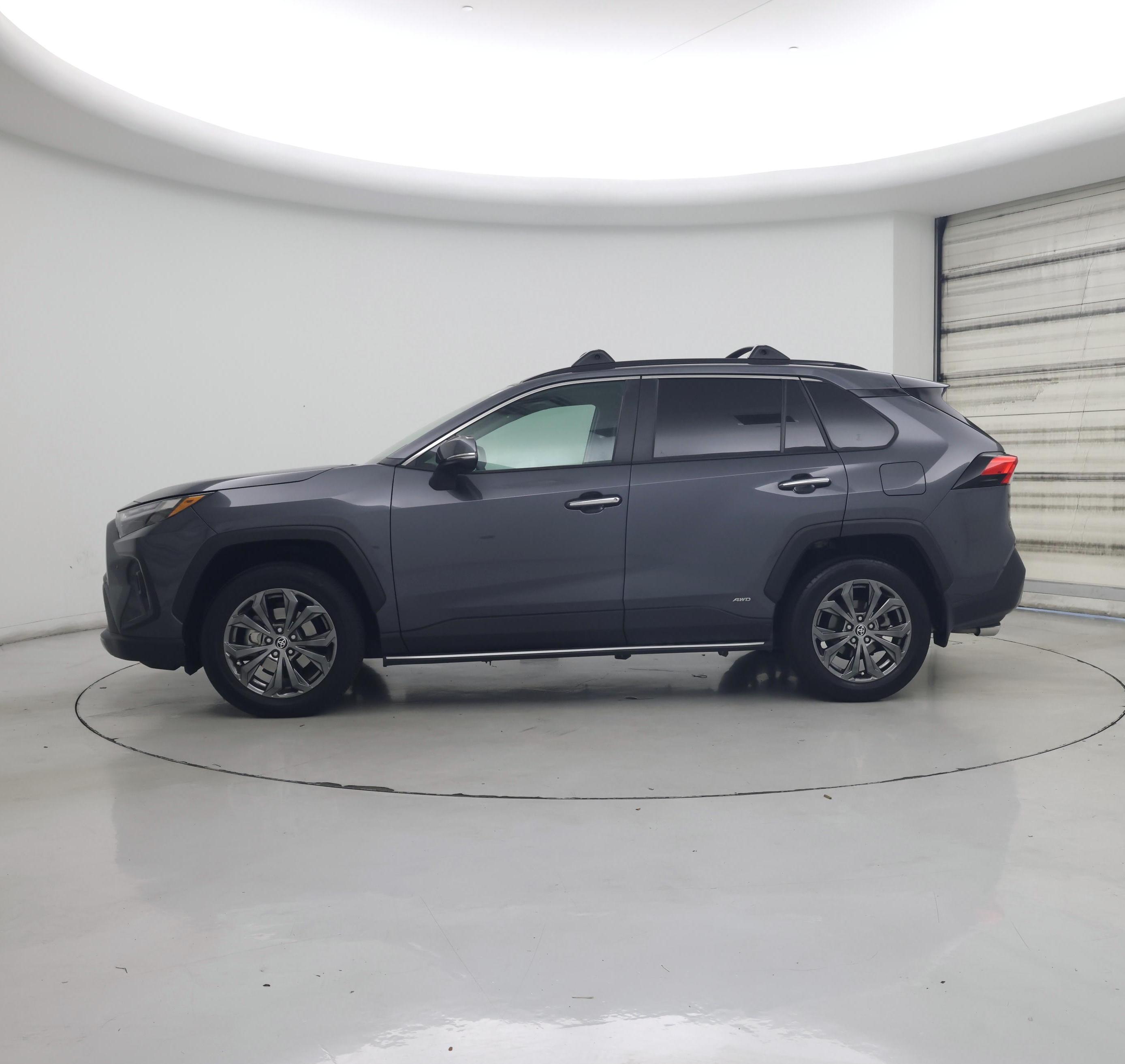 Thumbnail: 2023 Toyota RAV4 - 3