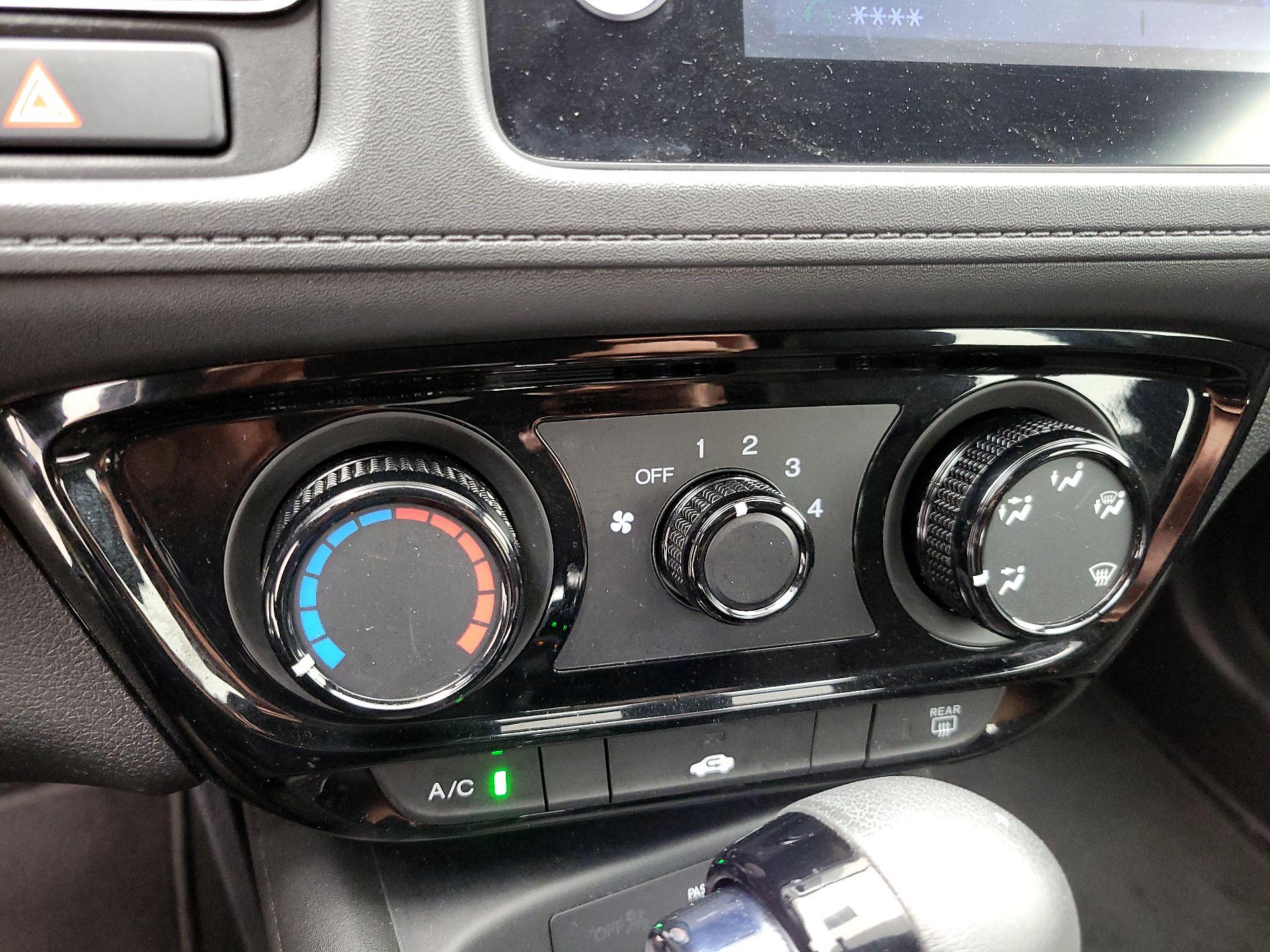 Thumbnail: 2019 Honda HR-V - 16