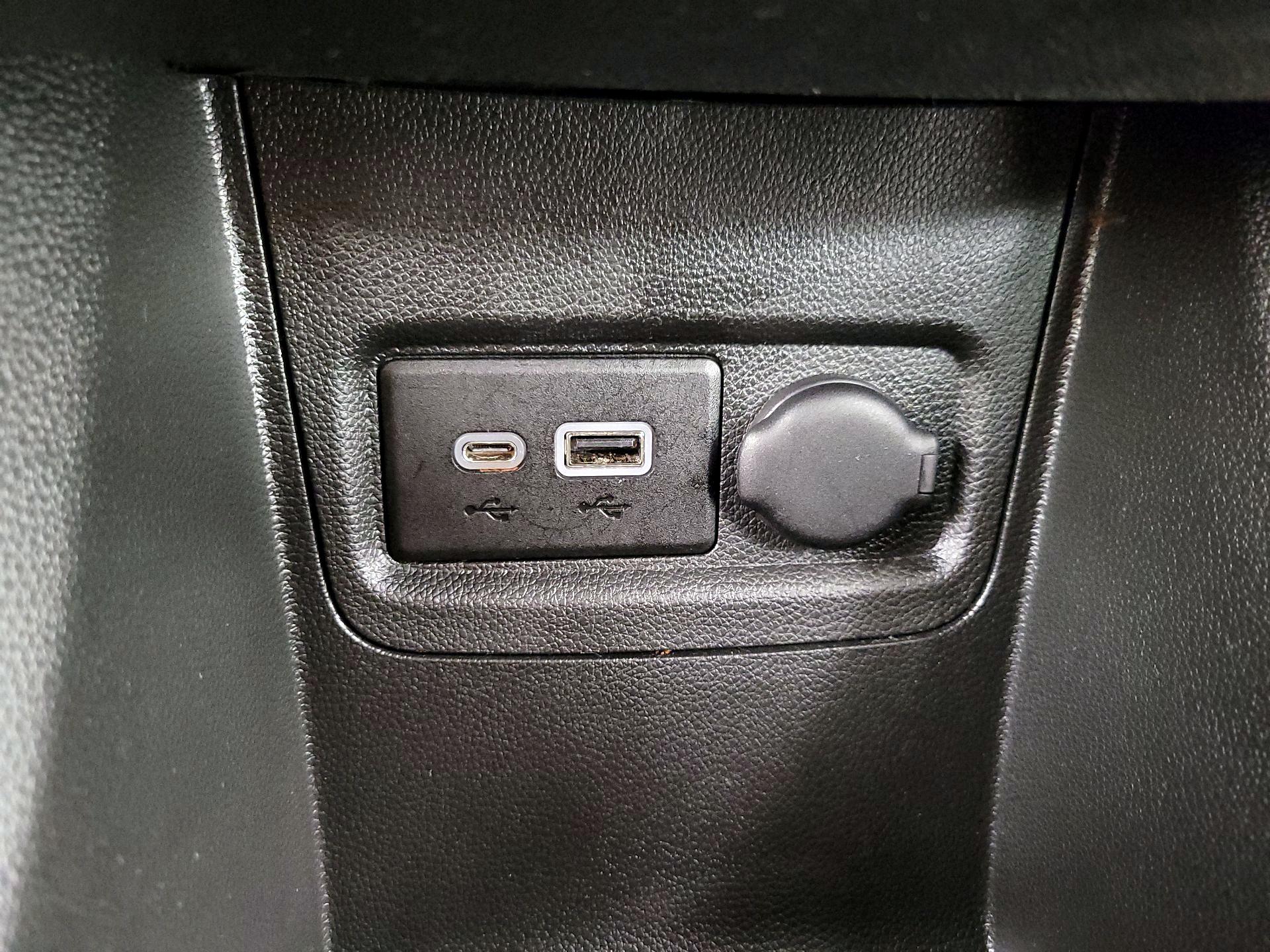 Thumbnail: 2019 Chevrolet Spark - 18