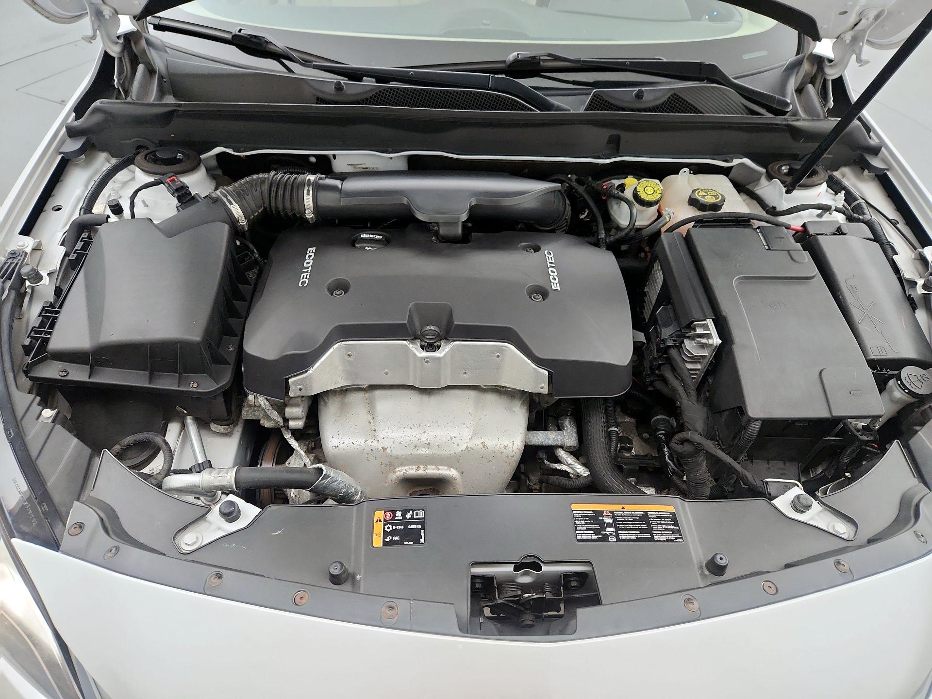 Thumbnail: 2015 Chevrolet Malibu - 20