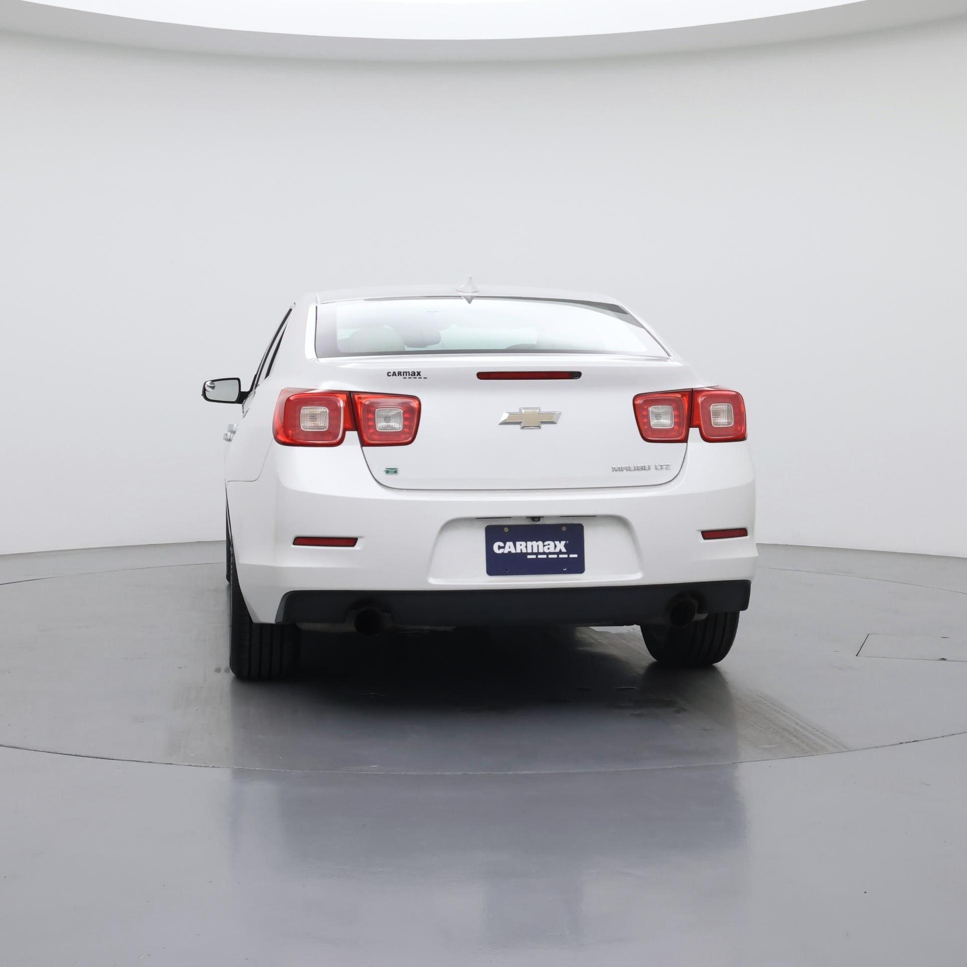Thumbnail: 2015 Chevrolet Malibu - 6