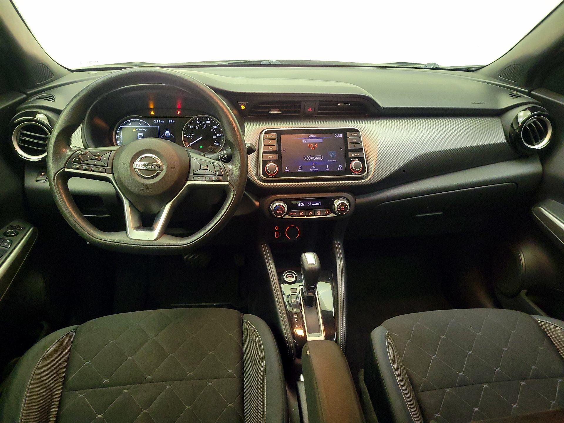 Thumbnail: 2019 Nissan Kicks - 9
