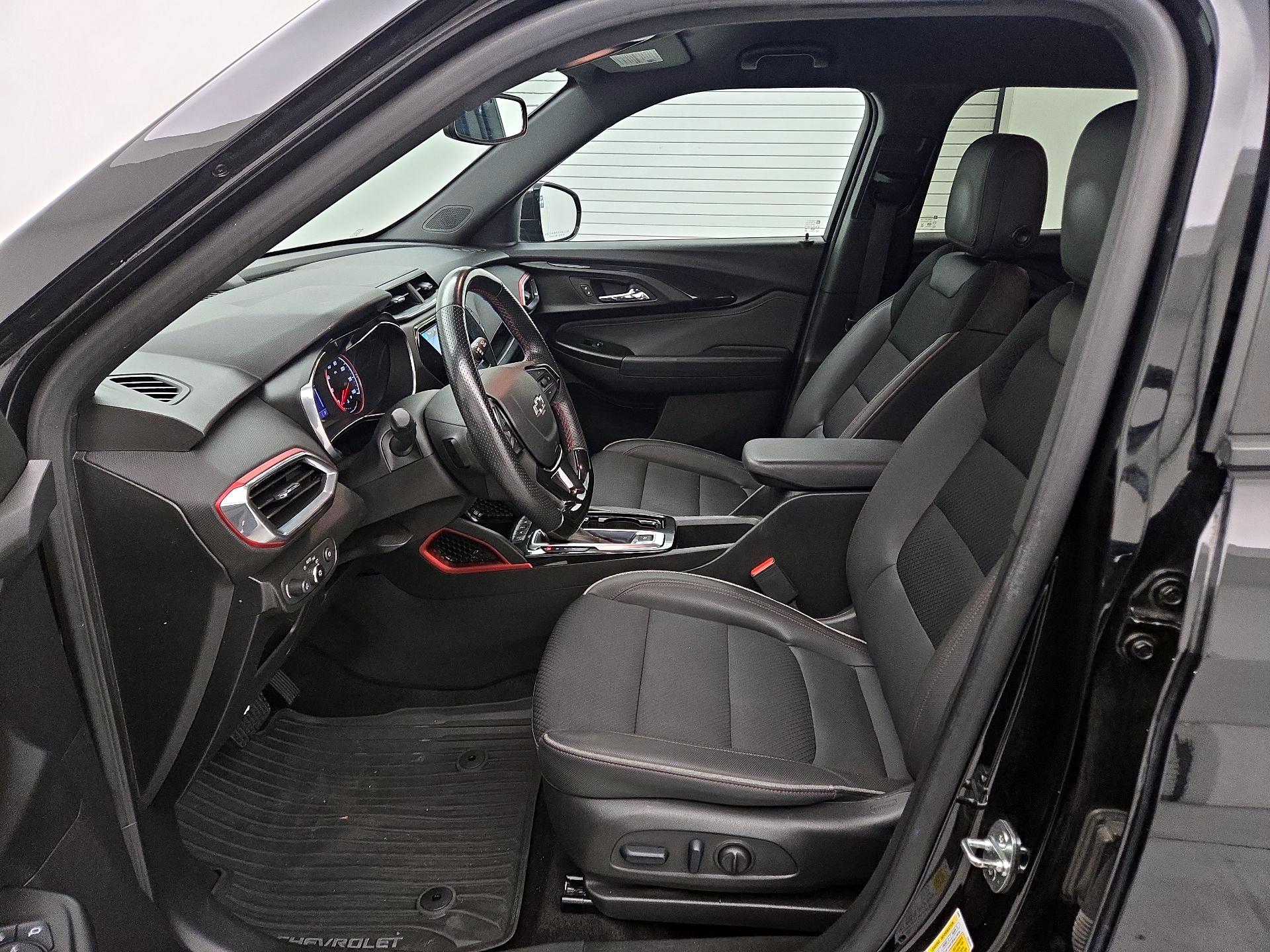 Thumbnail: 2023 Chevrolet TrailBlazer - 11
