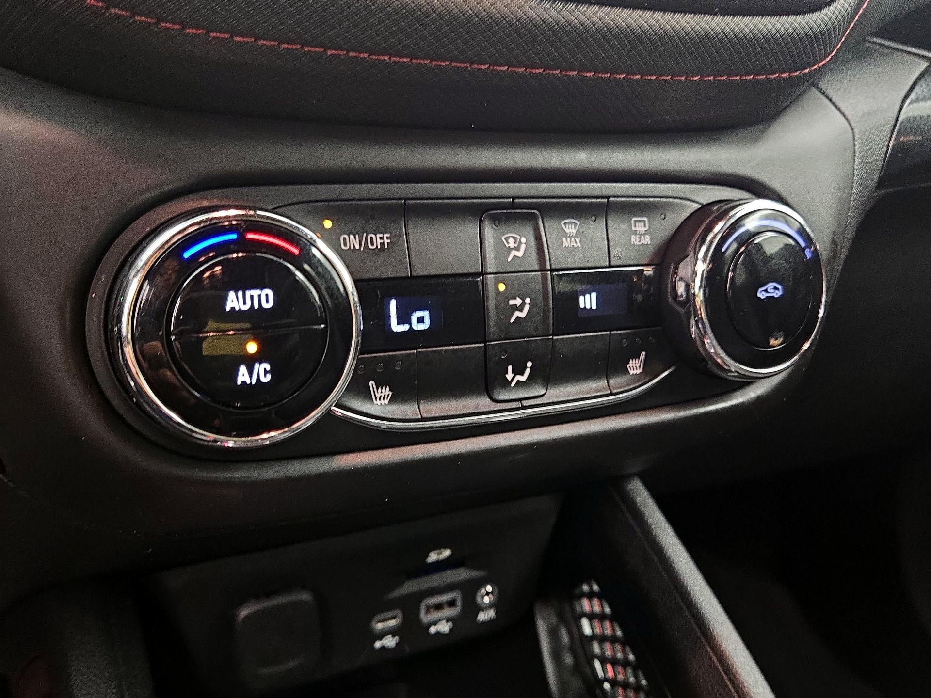 Thumbnail: 2023 Chevrolet TrailBlazer - 16