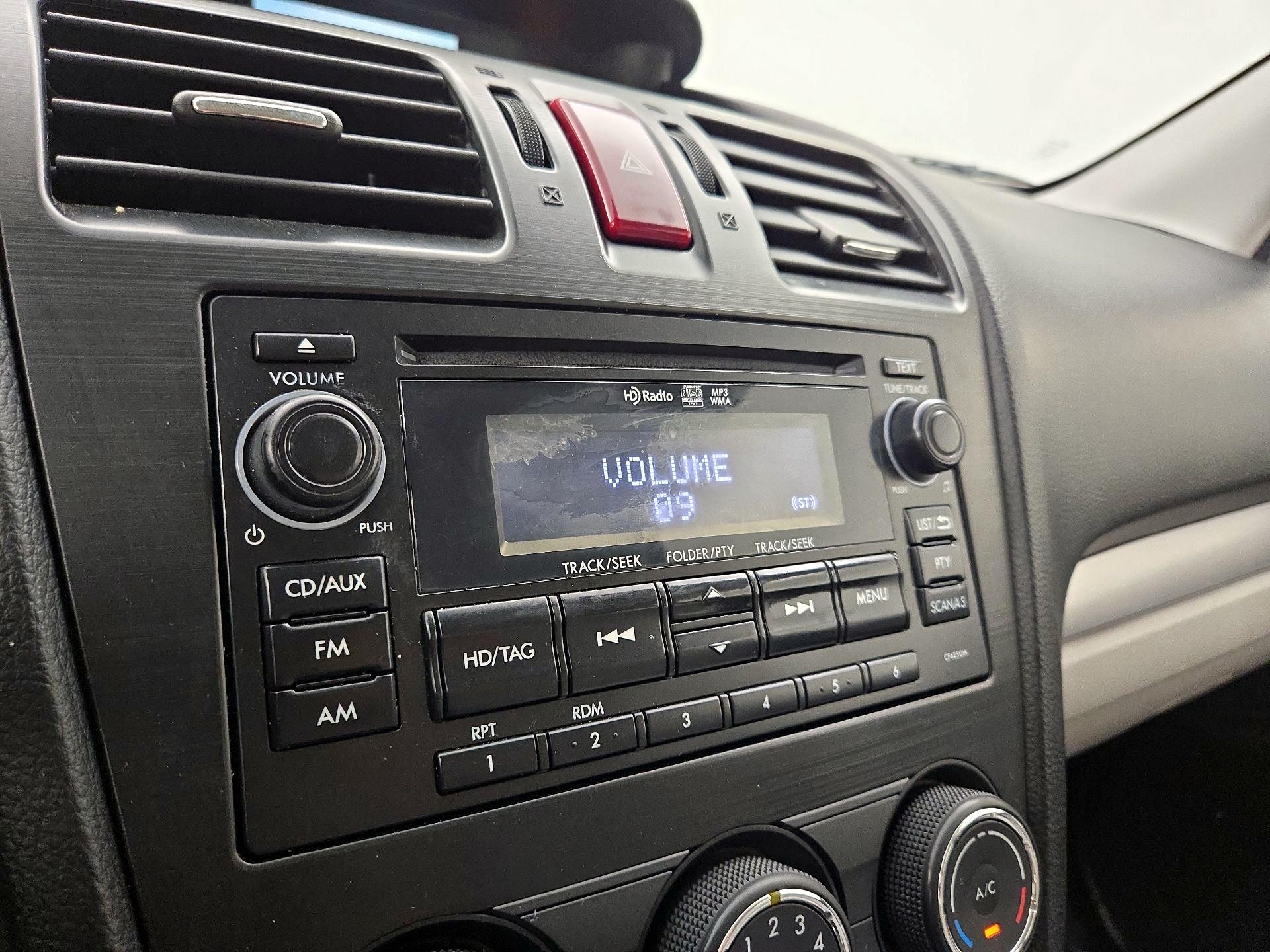 Thumbnail: 2015 Subaru Forester - 15