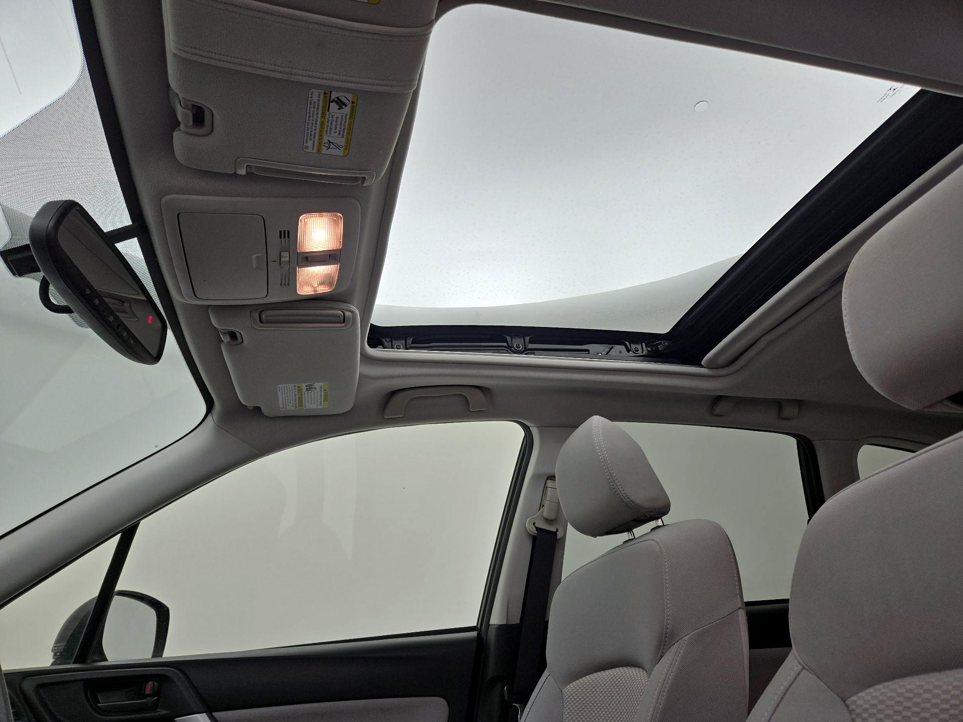 Thumbnail: 2015 Subaru Forester - 19