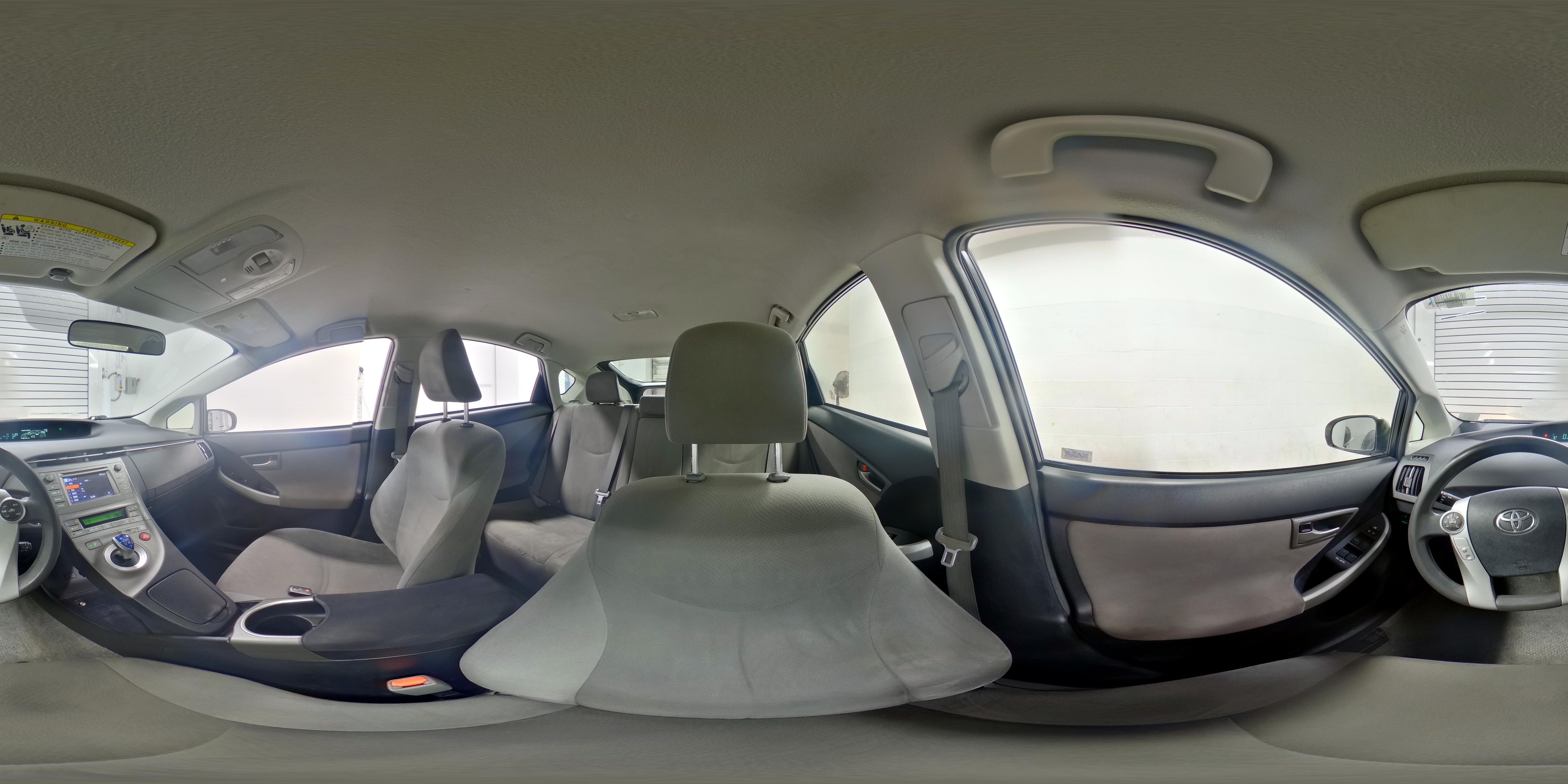2014 Toyota Prius Four - Photo 22