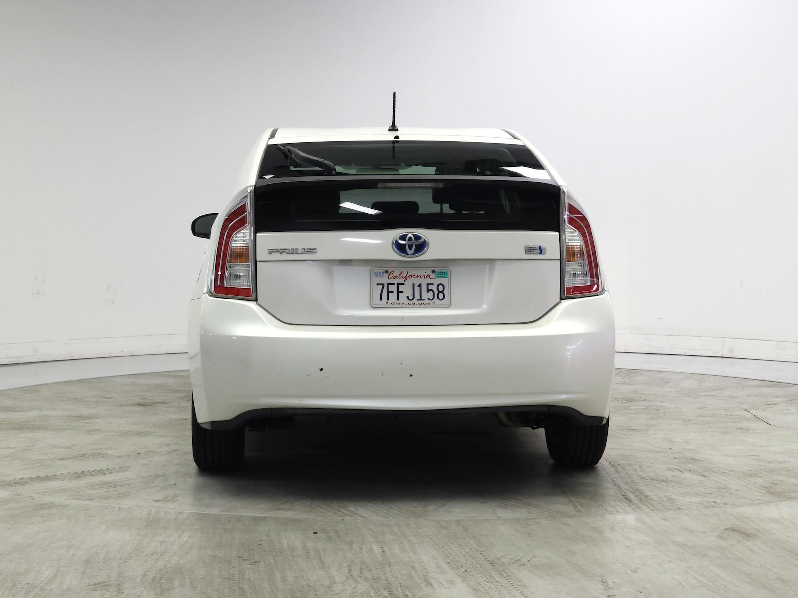2014 Toyota Prius Four - Photo 7