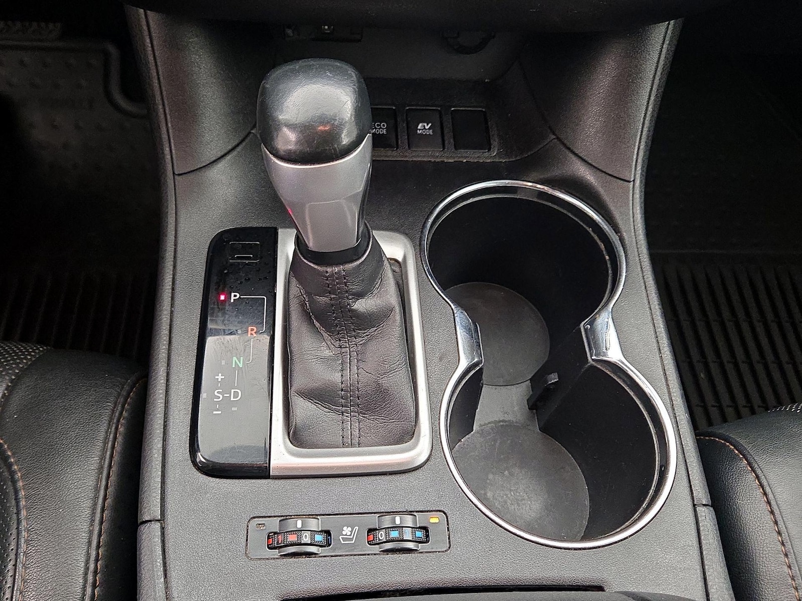 2016 Toyota Highlander Limited - Photo 19