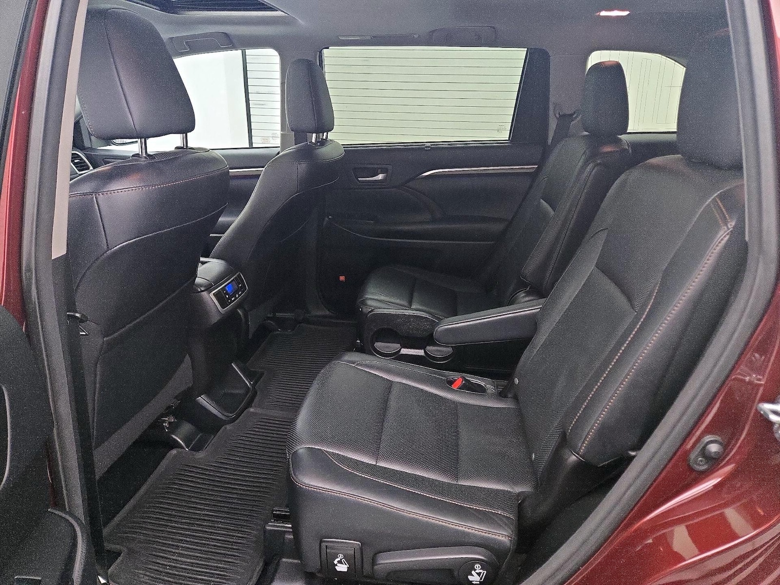 2016 Toyota Highlander Limited - Photo 22