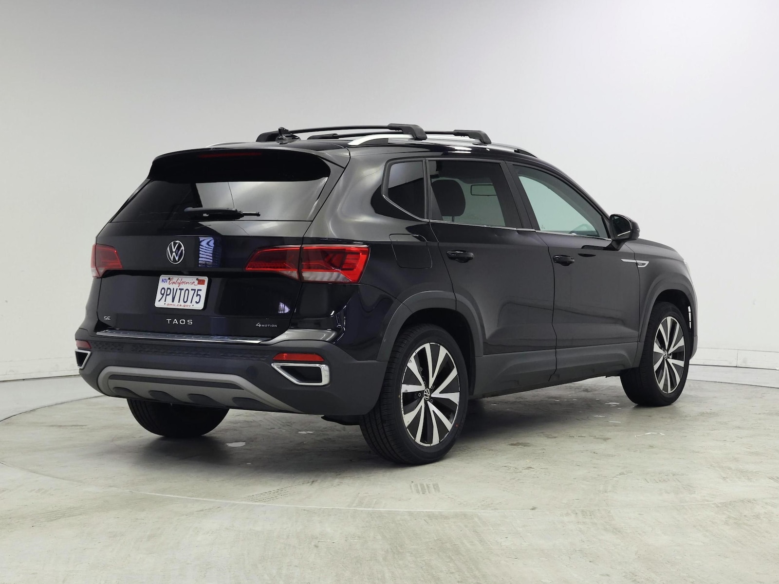 2022 Volkswagen Taos SE - Photo 9
