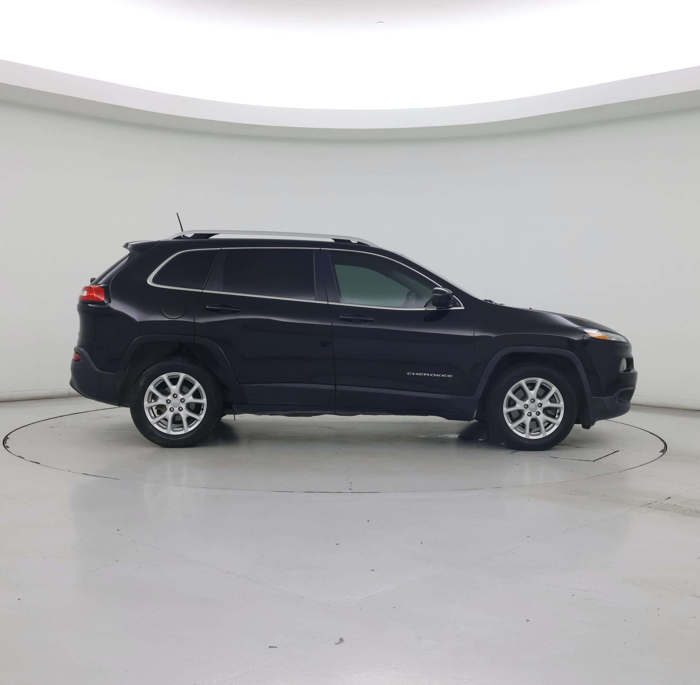 Thumbnail: 2018 Jeep Cherokee - 7