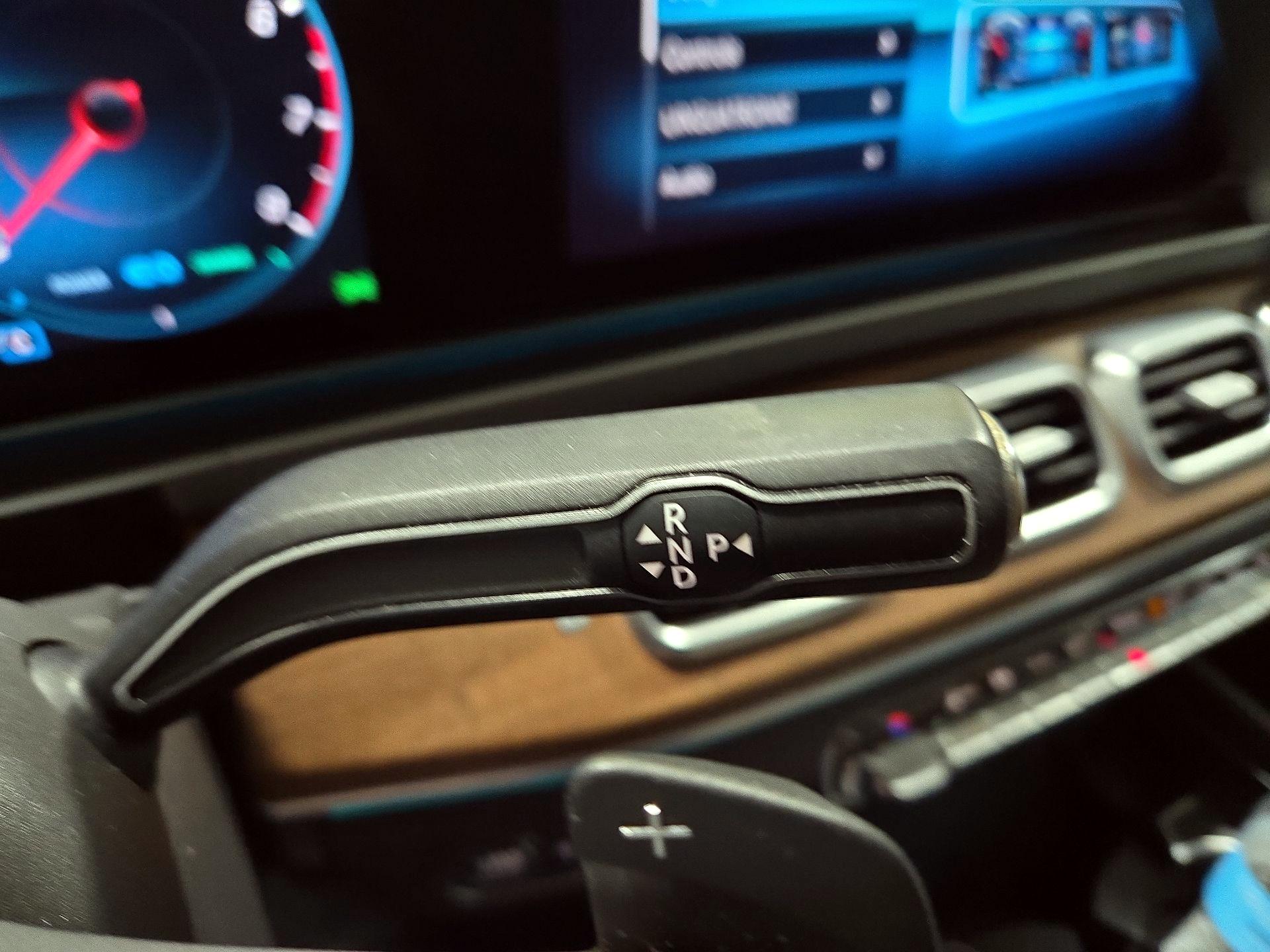 Thumbnail: 2020 Mercedes-Benz GLE - 18