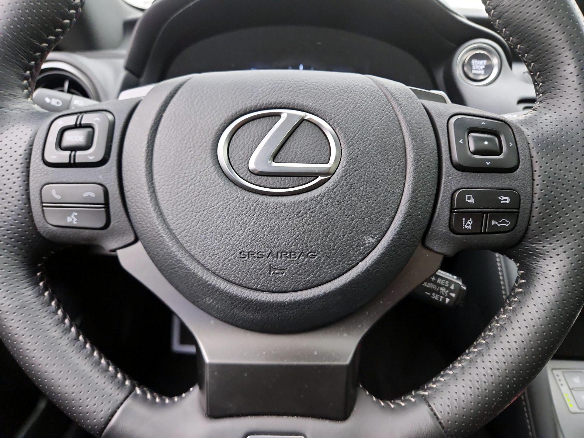 Thumbnail: 2023 Lexus IS - 10