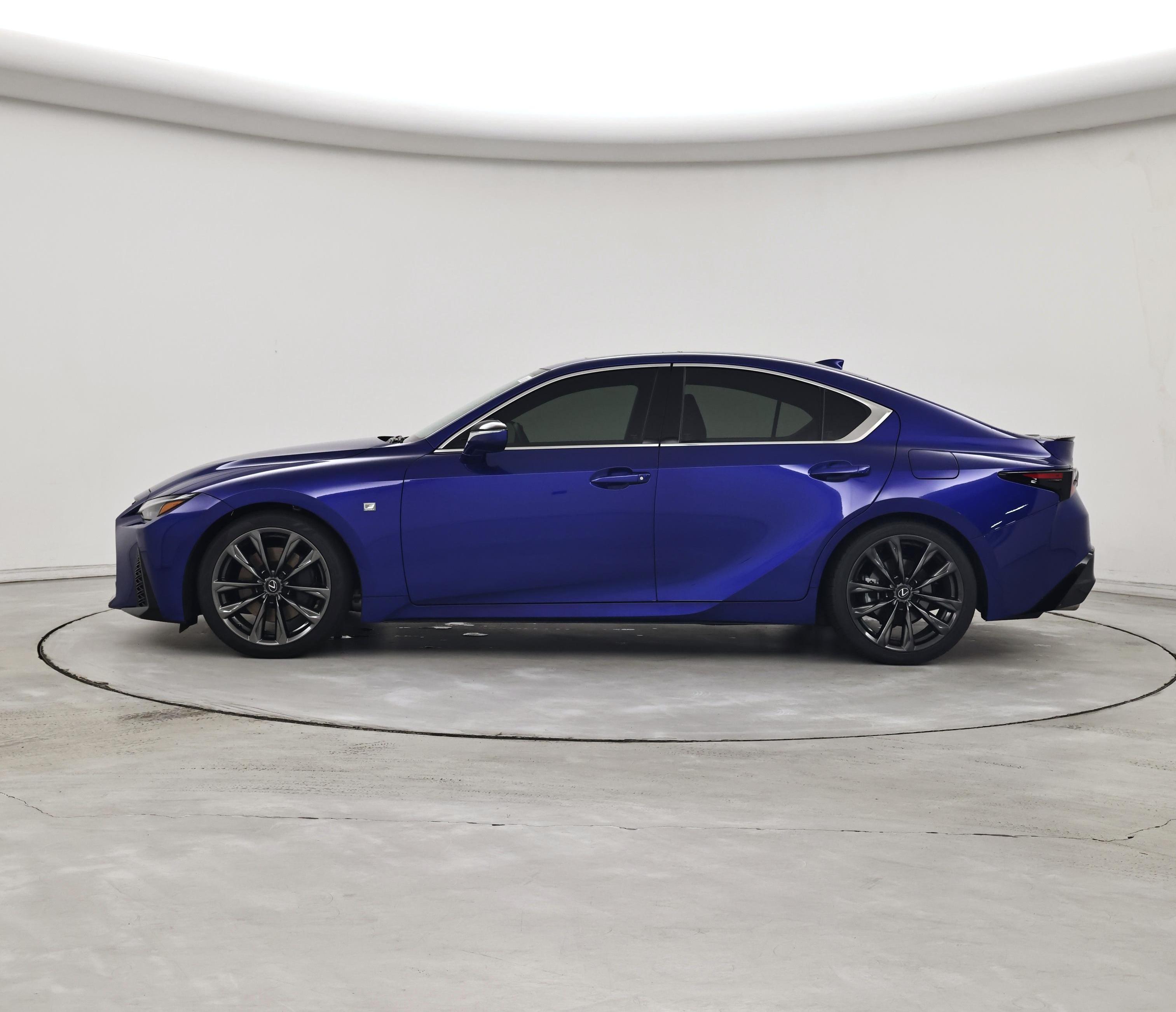 Thumbnail: 2023 Lexus IS - 3