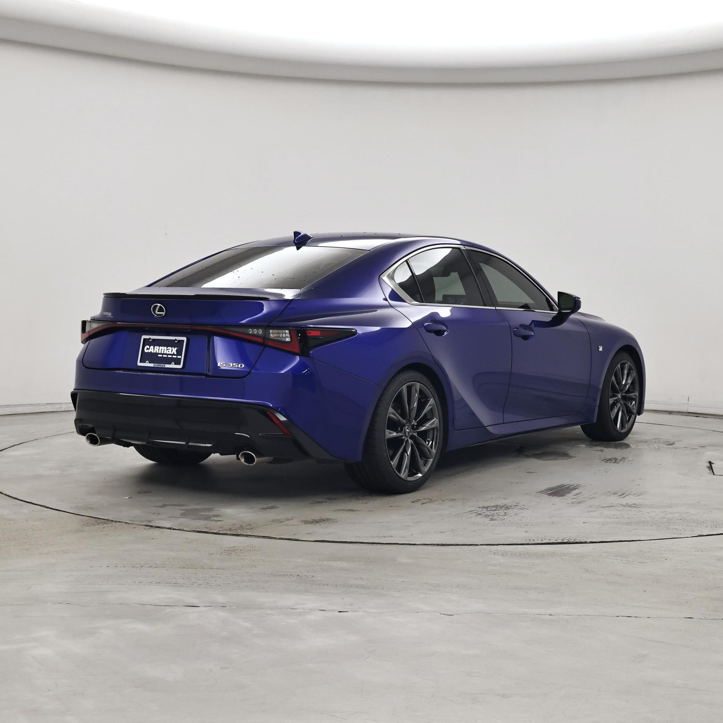 Thumbnail: 2023 Lexus IS - 8