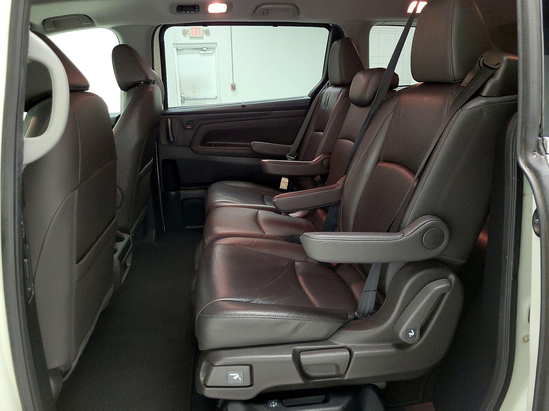 Thumbnail: 2019 Honda Odyssey - 20