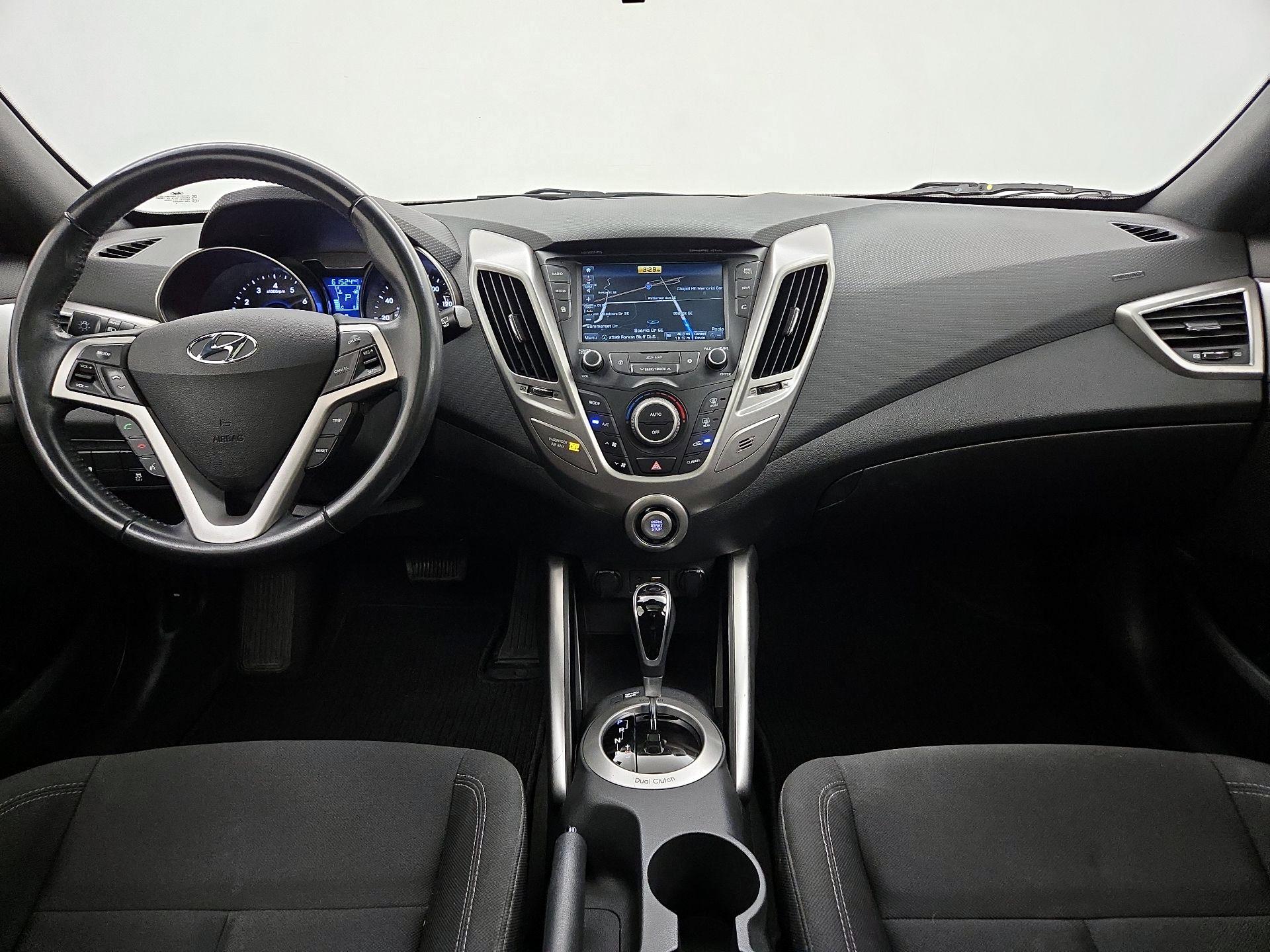 Thumbnail: 2017 Hyundai Veloster - 9