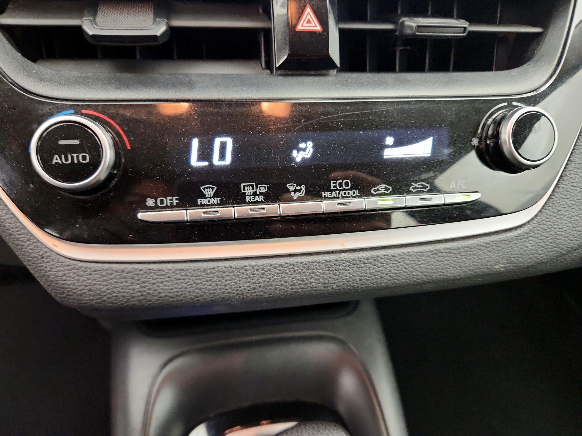 Thumbnail: 2021 Toyota Corolla - 16