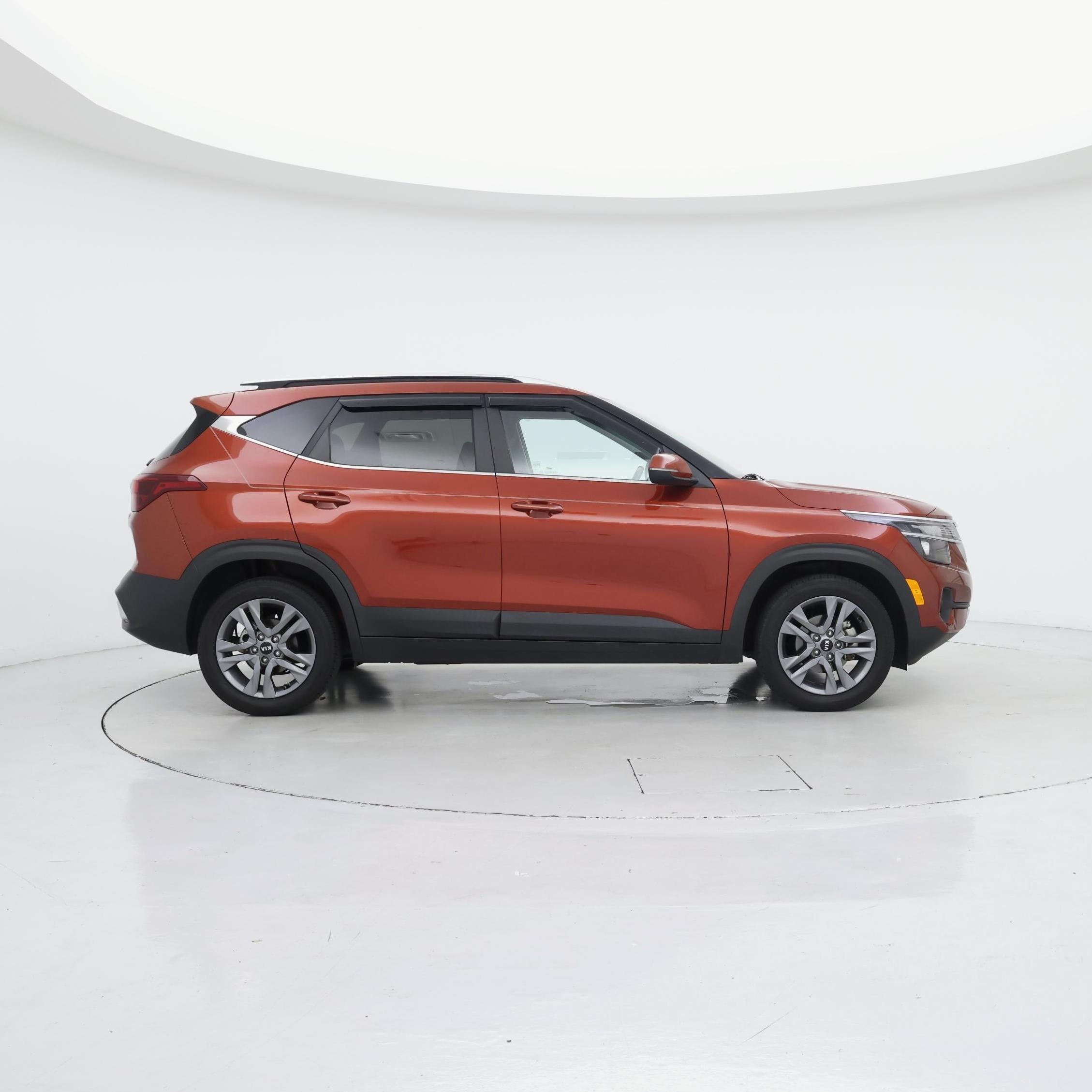 Thumbnail: 2021 Kia Seltos - 7