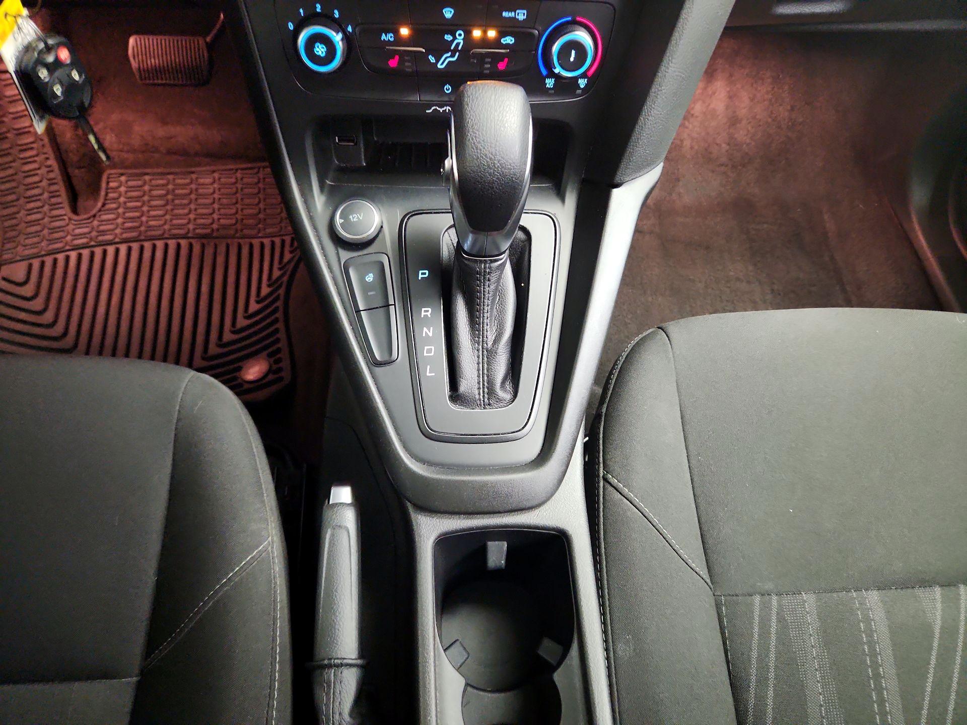 Thumbnail: 2017 Ford Focus - 17