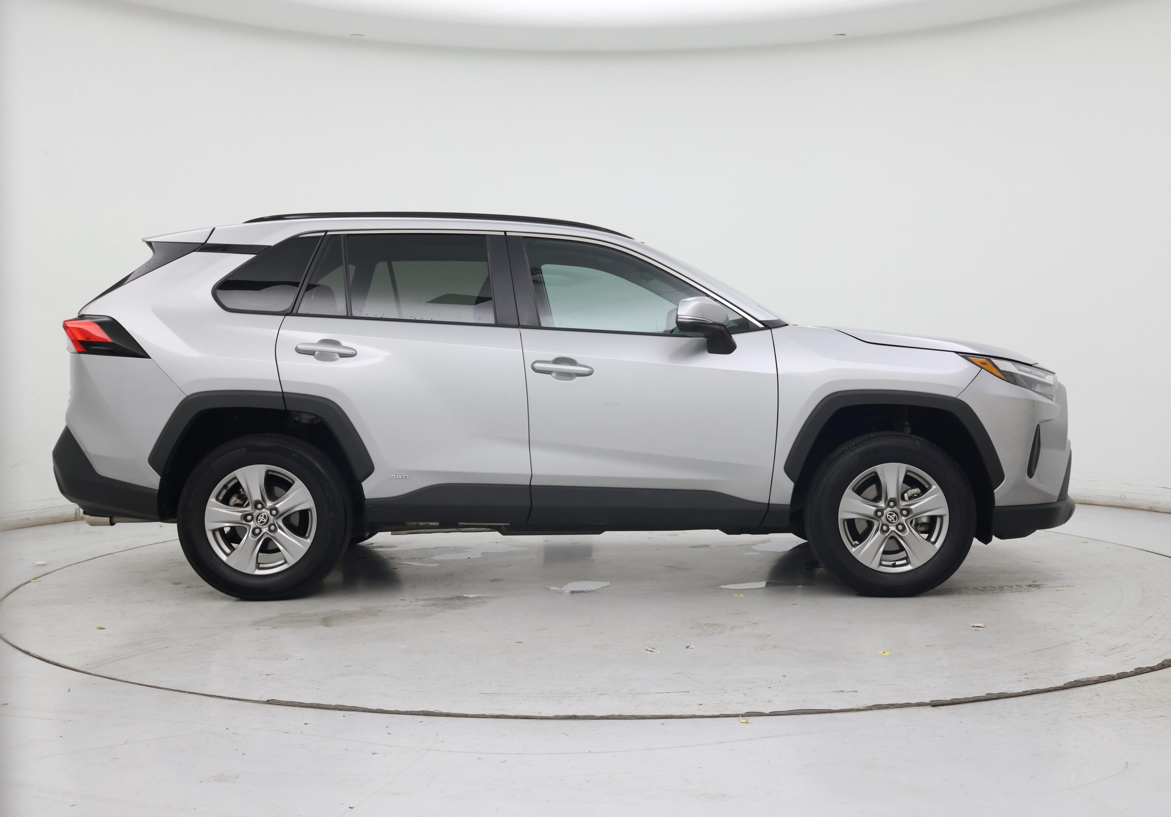 Thumbnail: 2024 Toyota RAV4 - 7