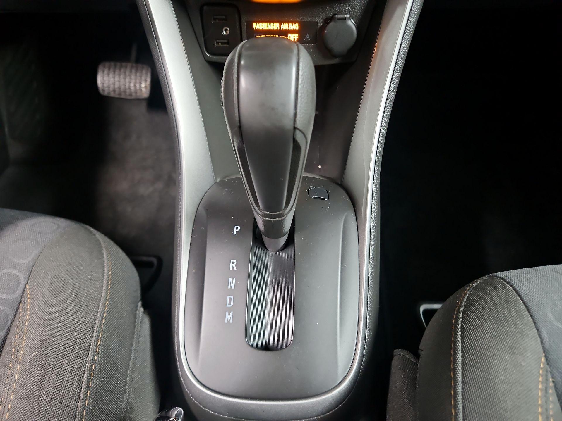 Thumbnail: 2020 Chevrolet Trax - 17
