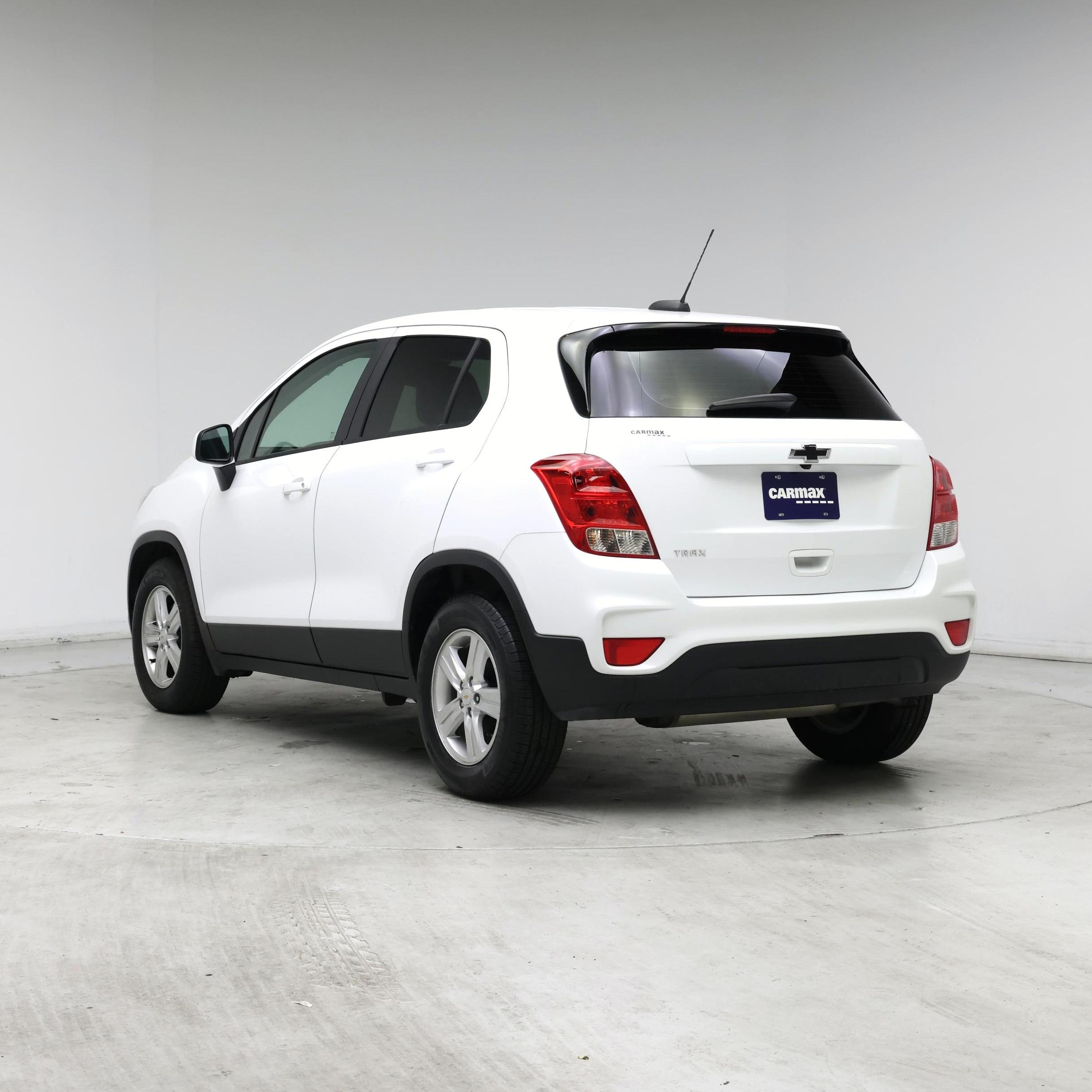 Thumbnail: 2020 Chevrolet Trax - 2