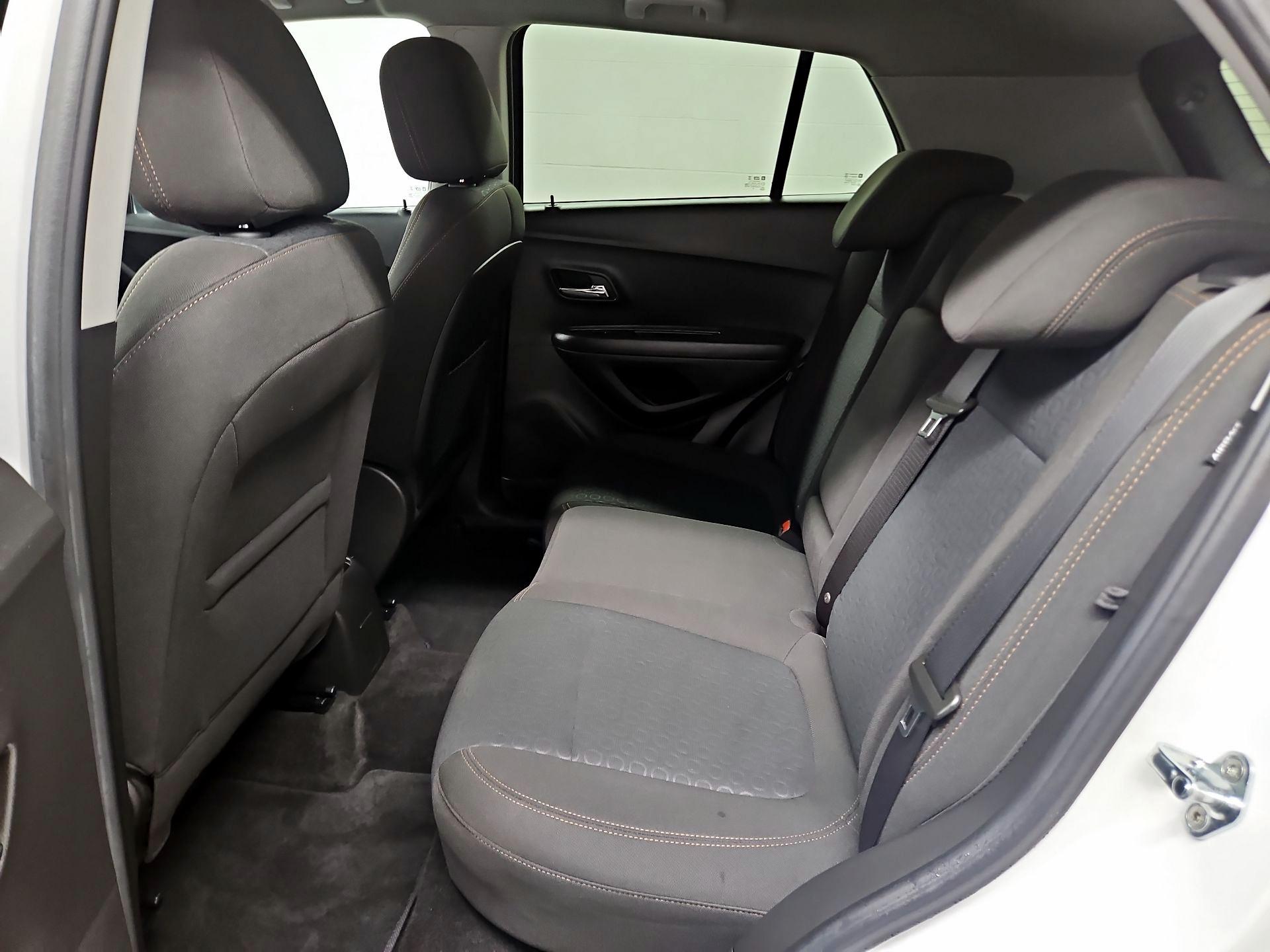 Thumbnail: 2020 Chevrolet Trax - 19