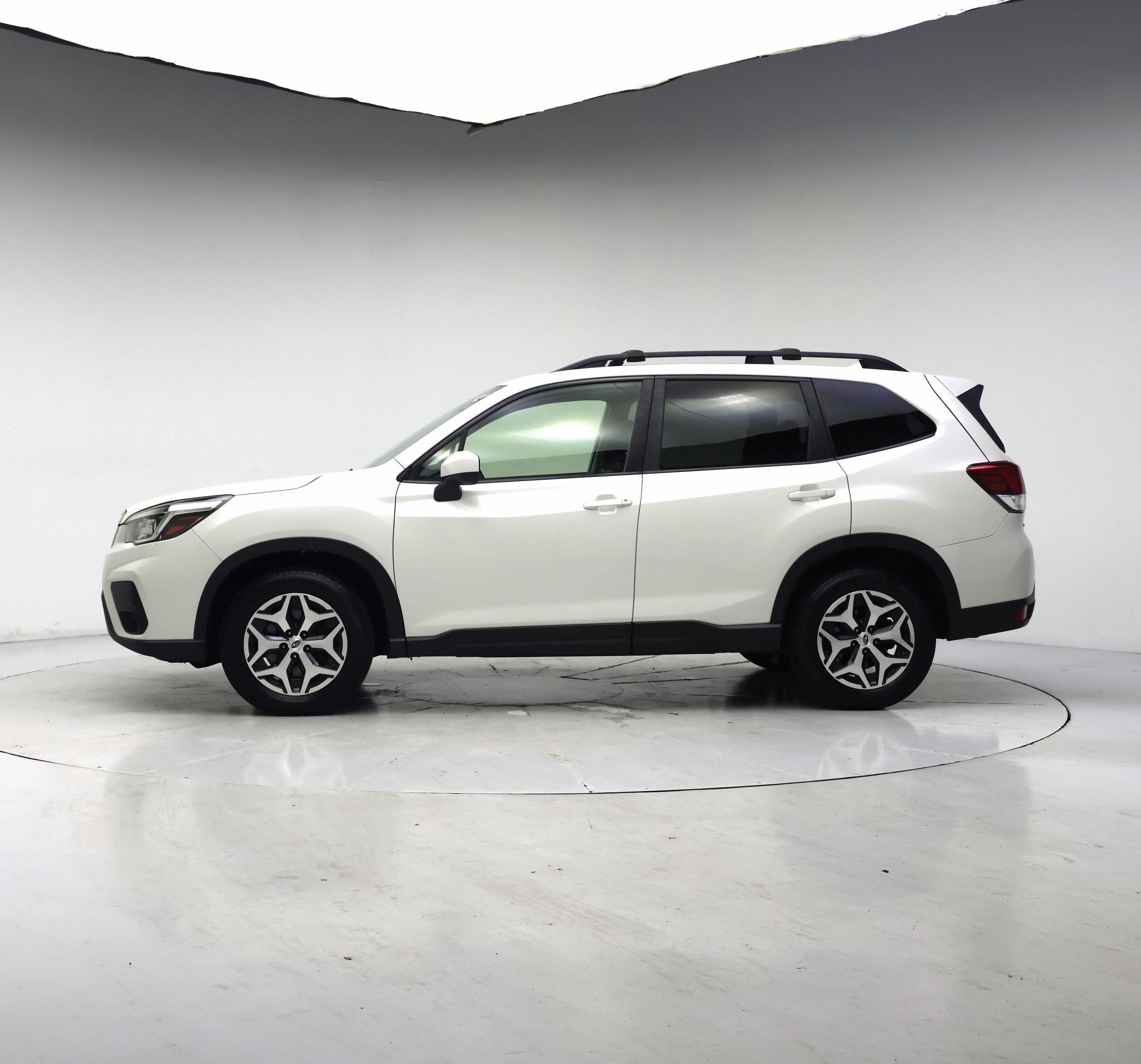 Thumbnail: 2019 Subaru Forester - 3